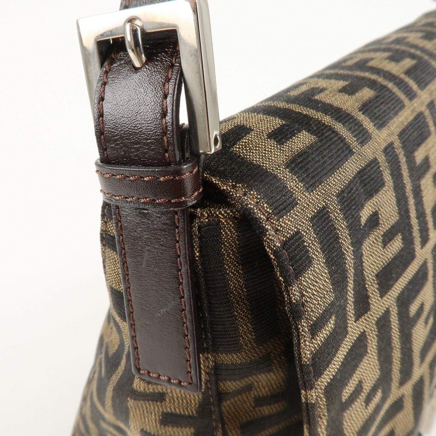 FENDI Mamma Baguette Zucca Canvas Leather Shoulder Bag 26325  d