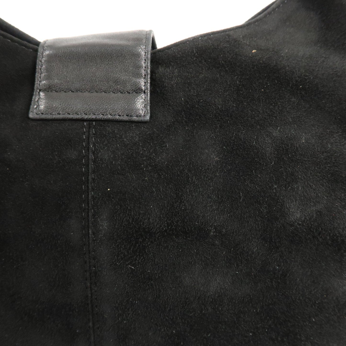 FENDI Suede Leather Shoulder Bag Black 26569  d