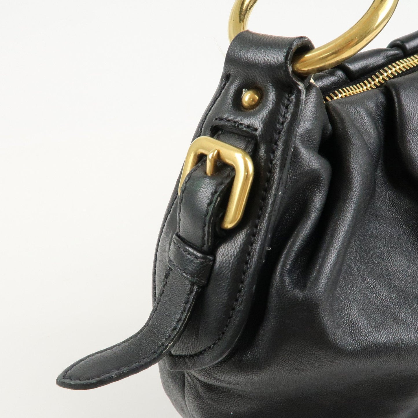 PRADA Leather Chain One-Shoulder Bag Black Gold Hardware  d