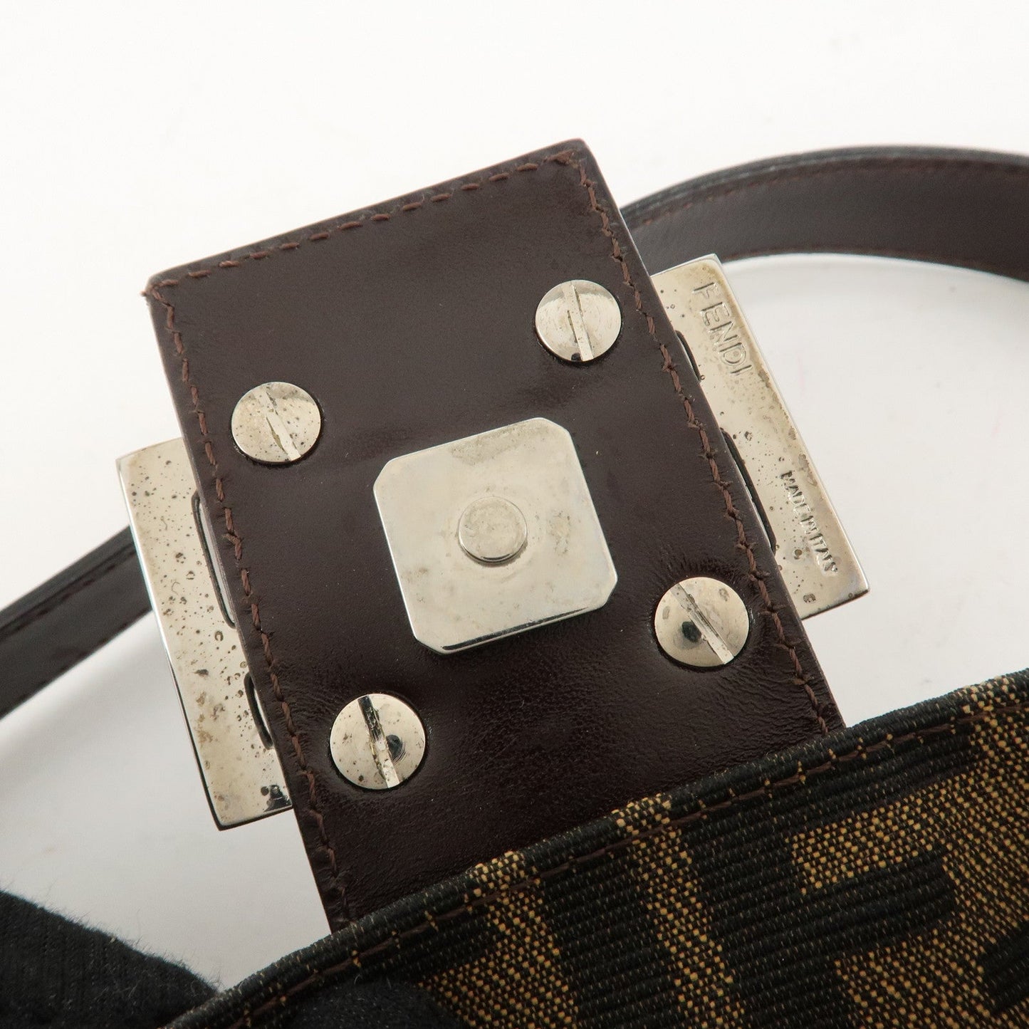 FENDI Mamma Baguette Zucca Canvas Shoulder Bag Brown 26424  d