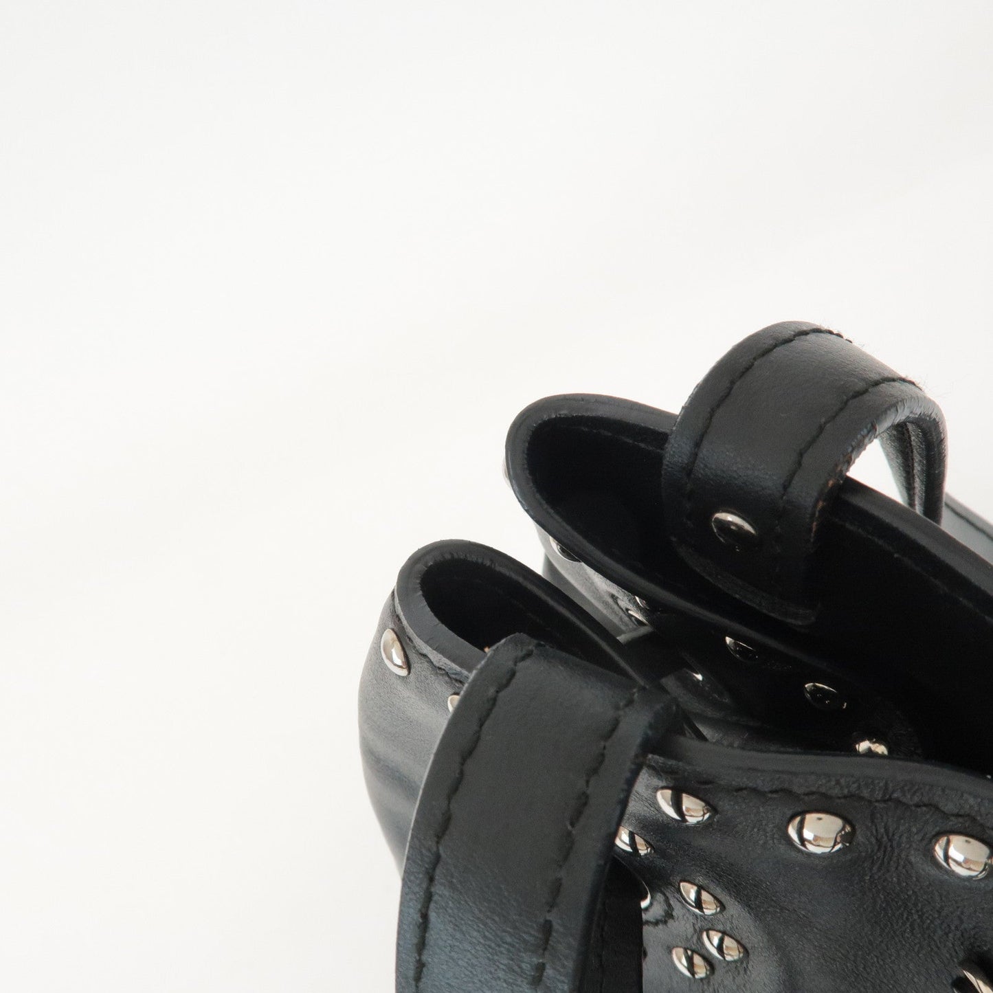 PRADA Calf Leather Drawstring Shoulder Bag Studs Tassel B5061M  d