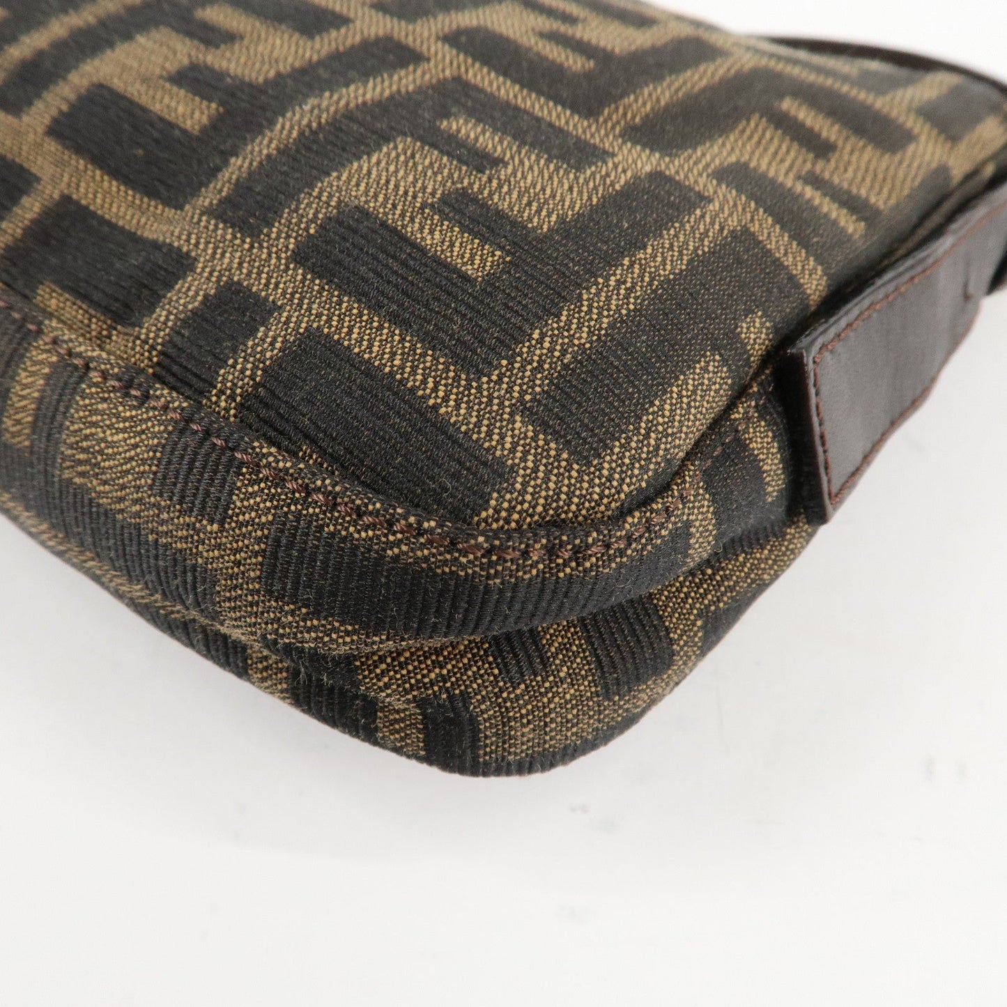 FENDI Mamma Baguette Zucca Canvas Shoulder Bag Brown Black 26424  d