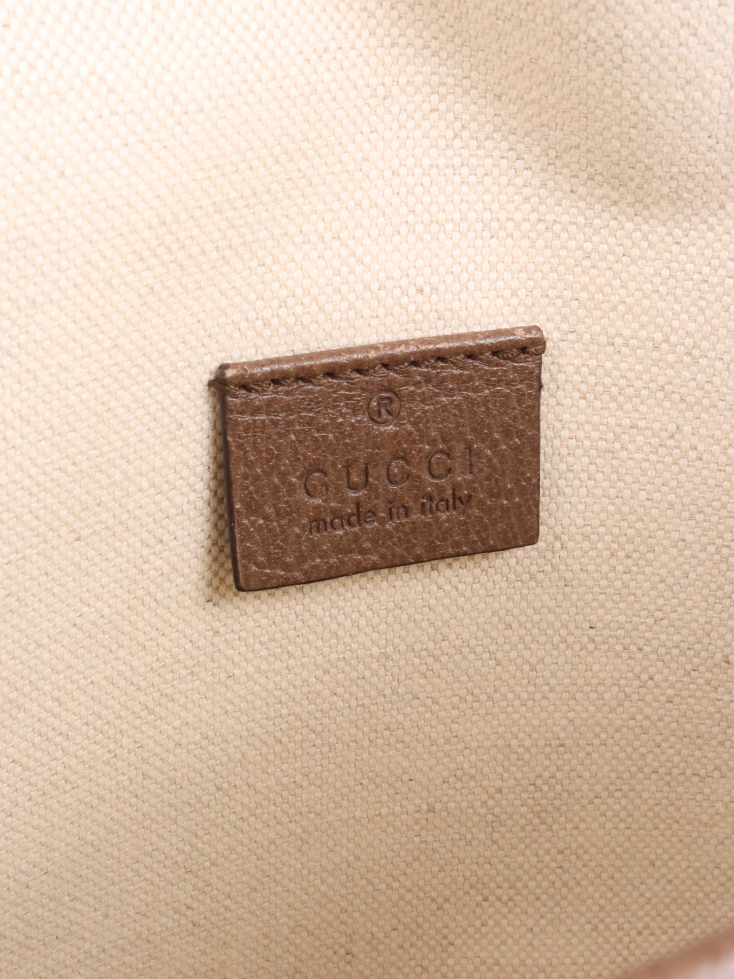 Gucci Neo   GG Medium Messenger Bag