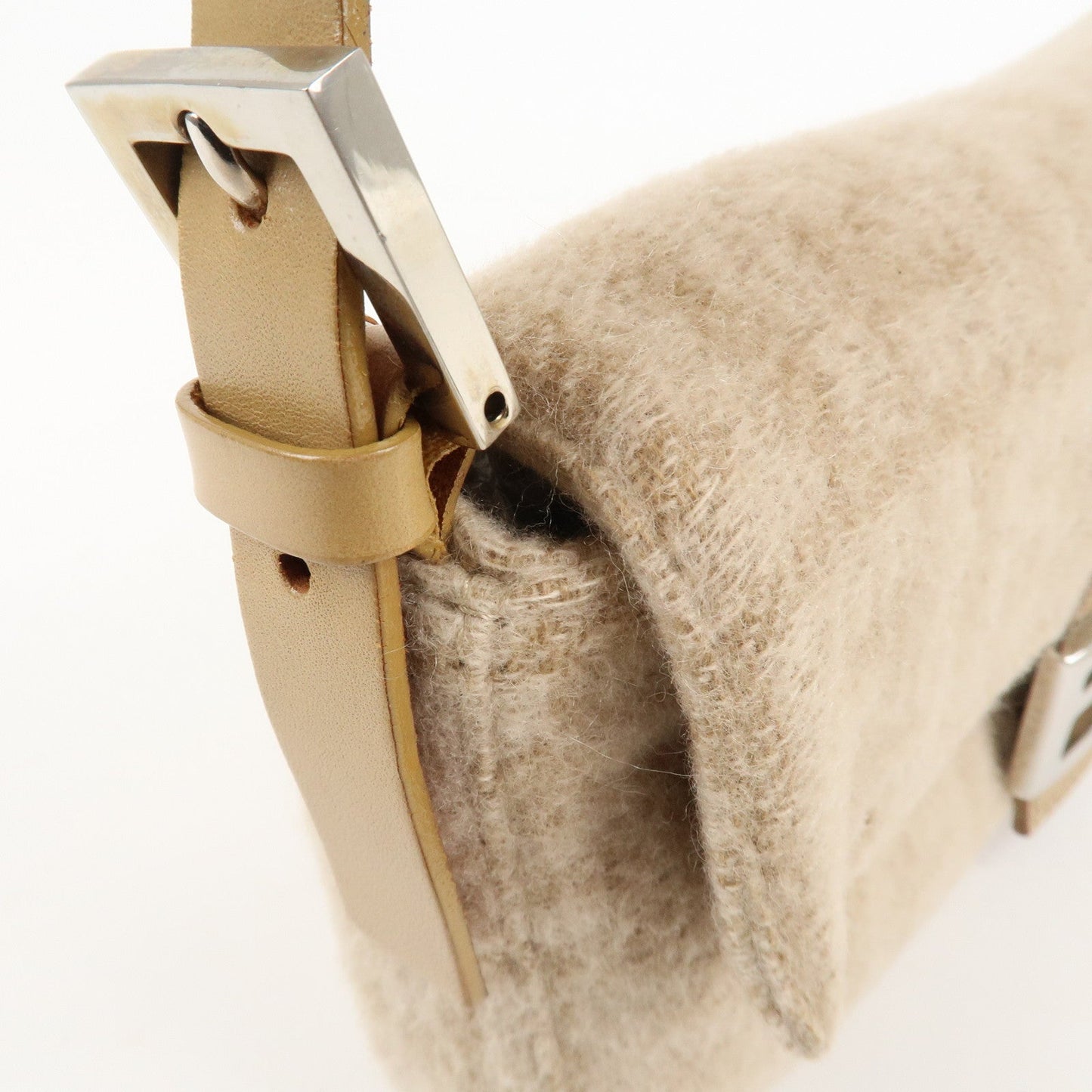 FENDI Mamma Baguette Zucca Wool Leather Shoulder Bag Beige 26424  d