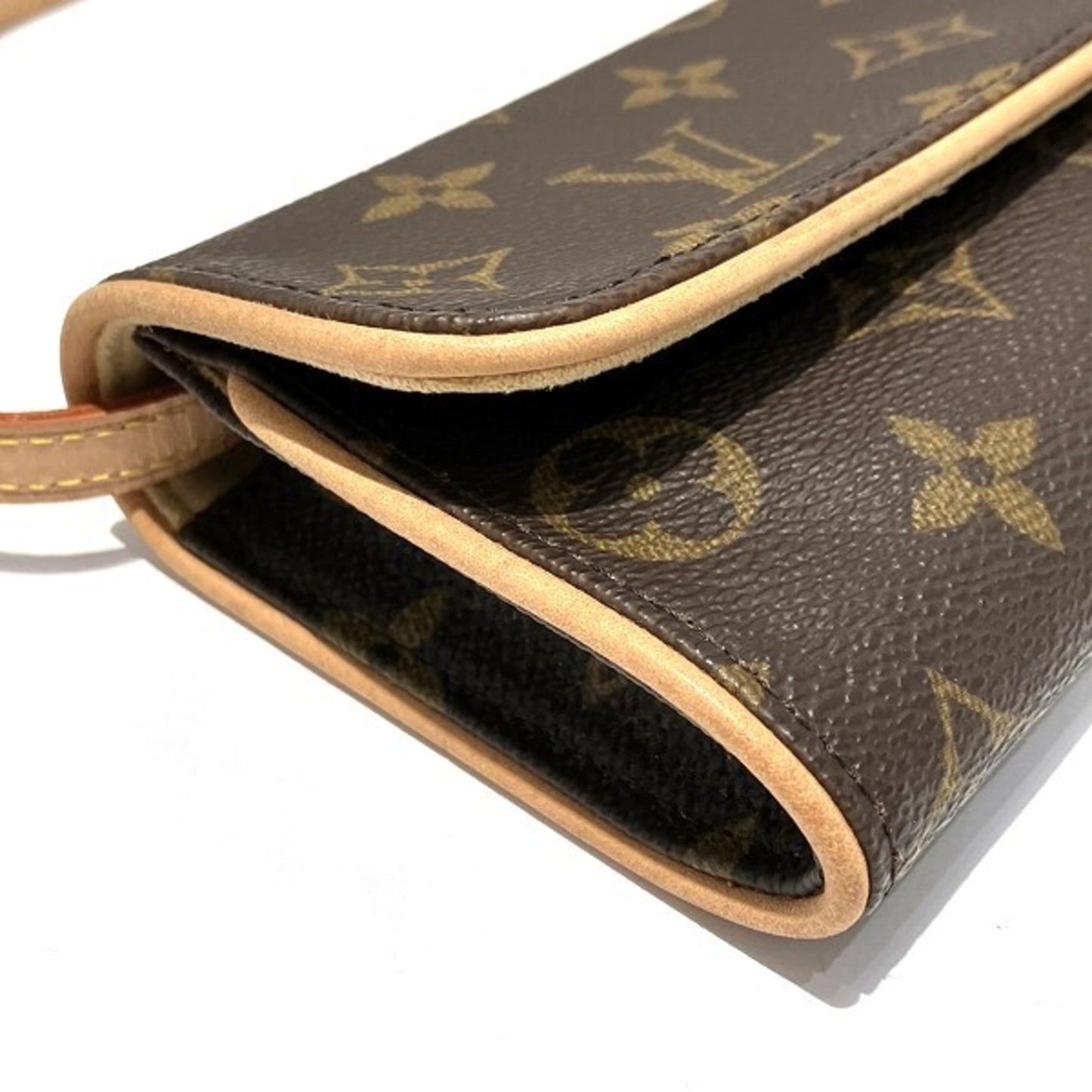 Louis Vuitton Monogram  Monogram Pochette Shoulder Bag
