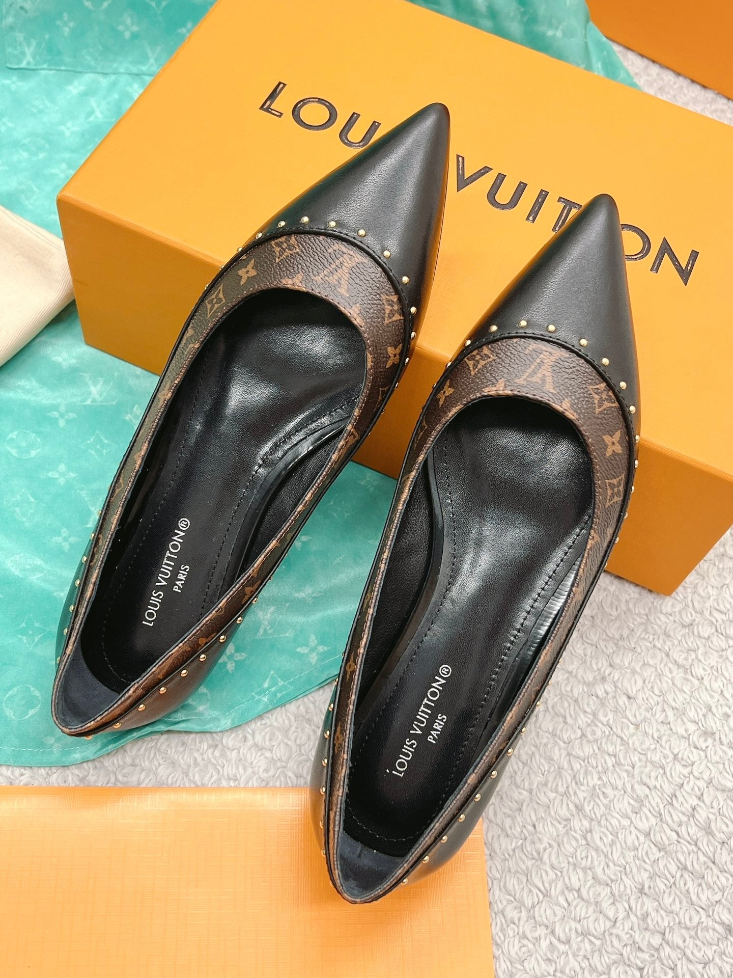 New 1:1 rep LUV High Heel Shoes 047