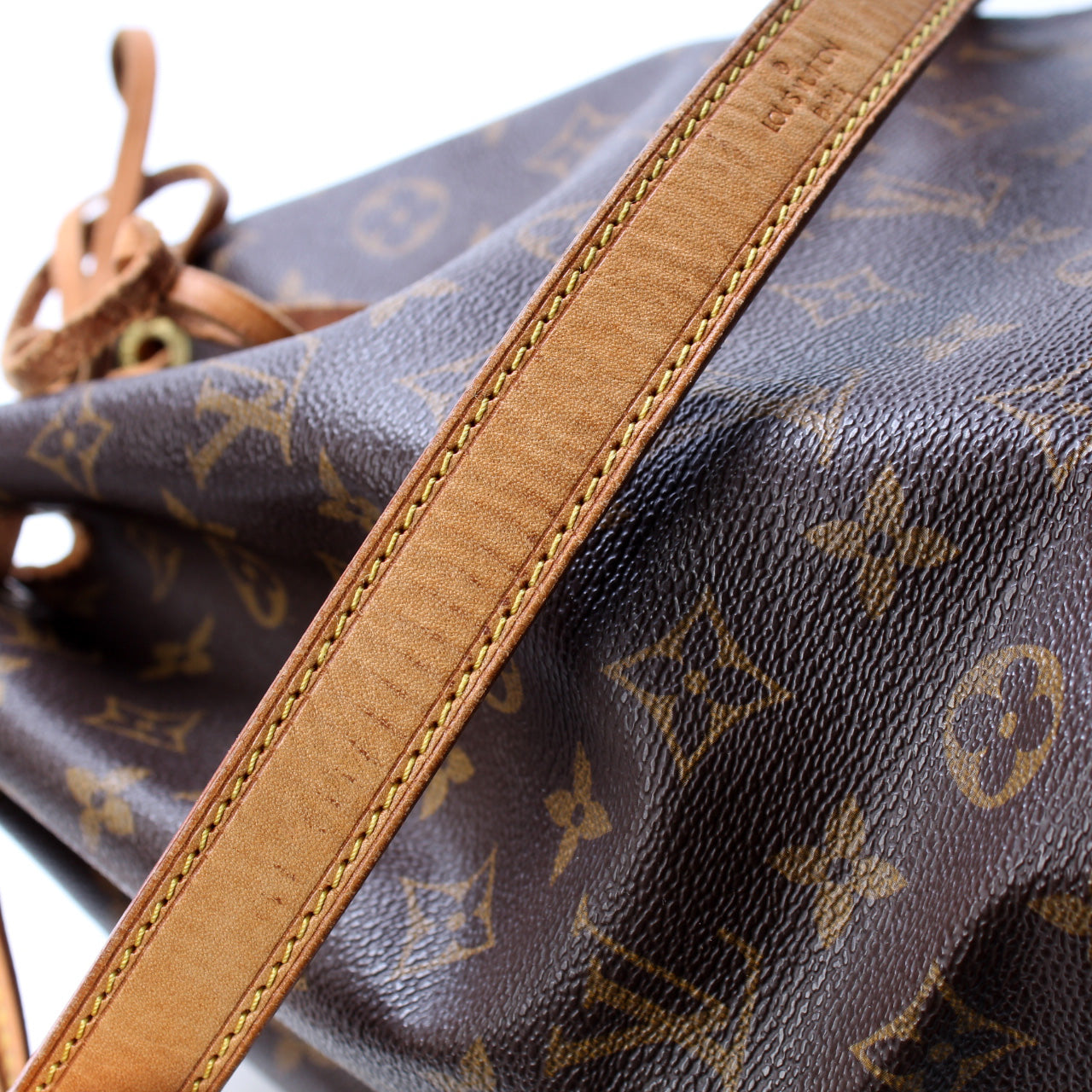 Louis Vuitton Noe Petit   Monogram