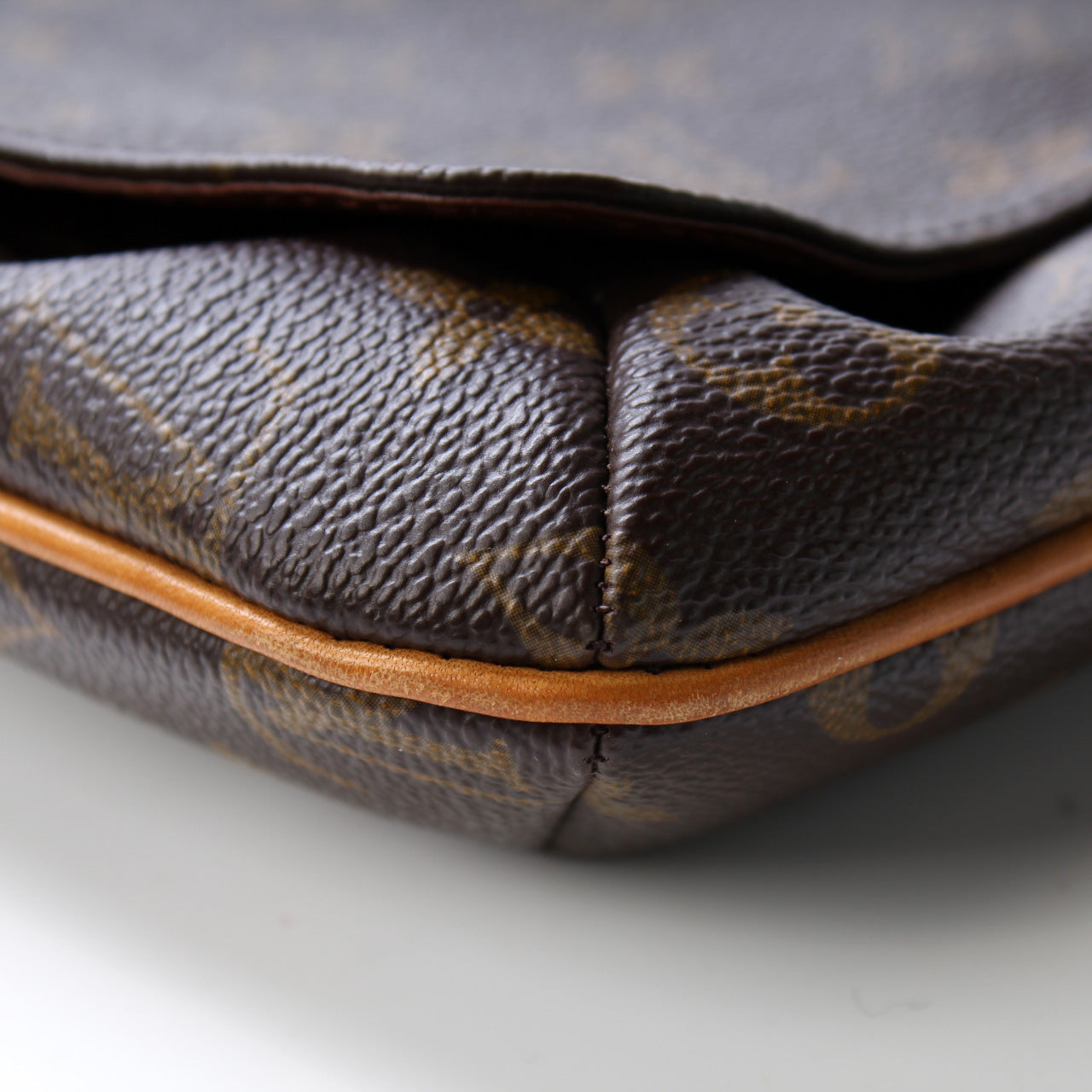 Louis Vuitton M tte Salsa Short Monogram