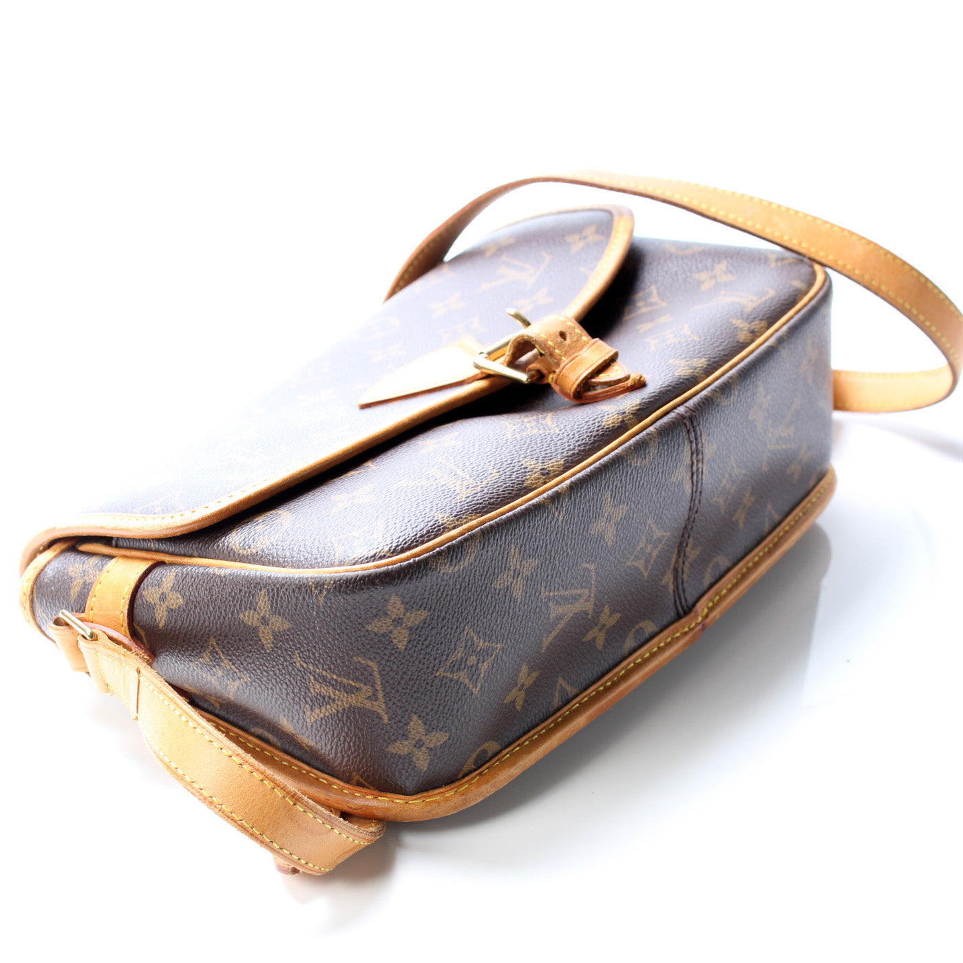 Louis Vuitton Sologne Monogram