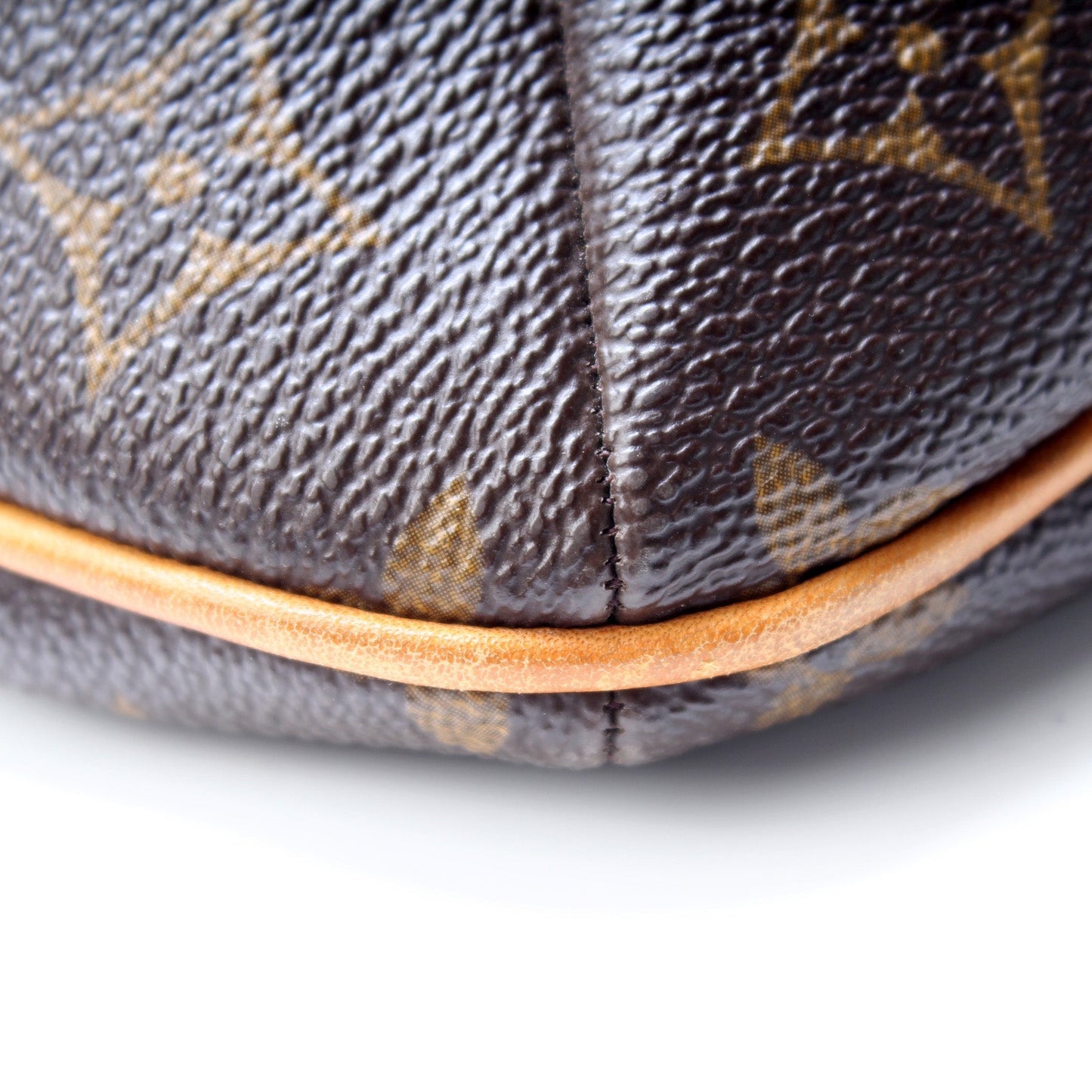 Louis Vuitton M tte Messenger Monogram