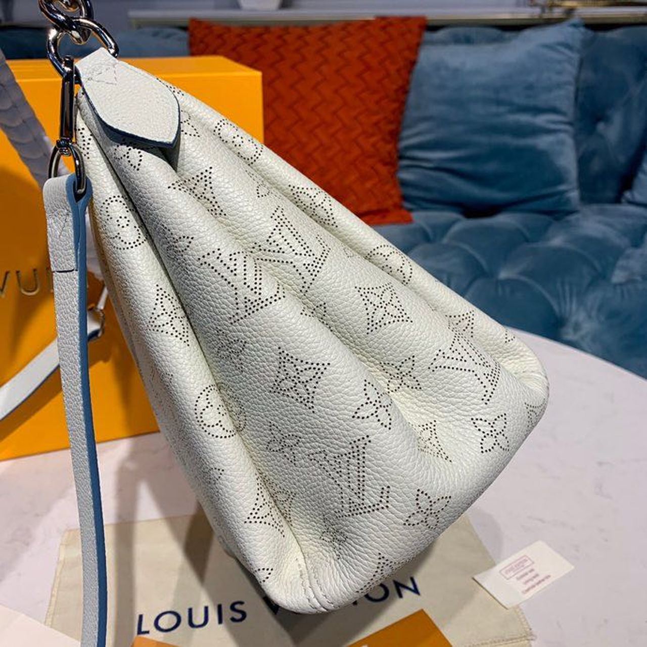 Top Quality Beaubourg Hobo MM Ivory For Women,  Shoulder And Crossbody Bags 12.6in/32cm Top Quality