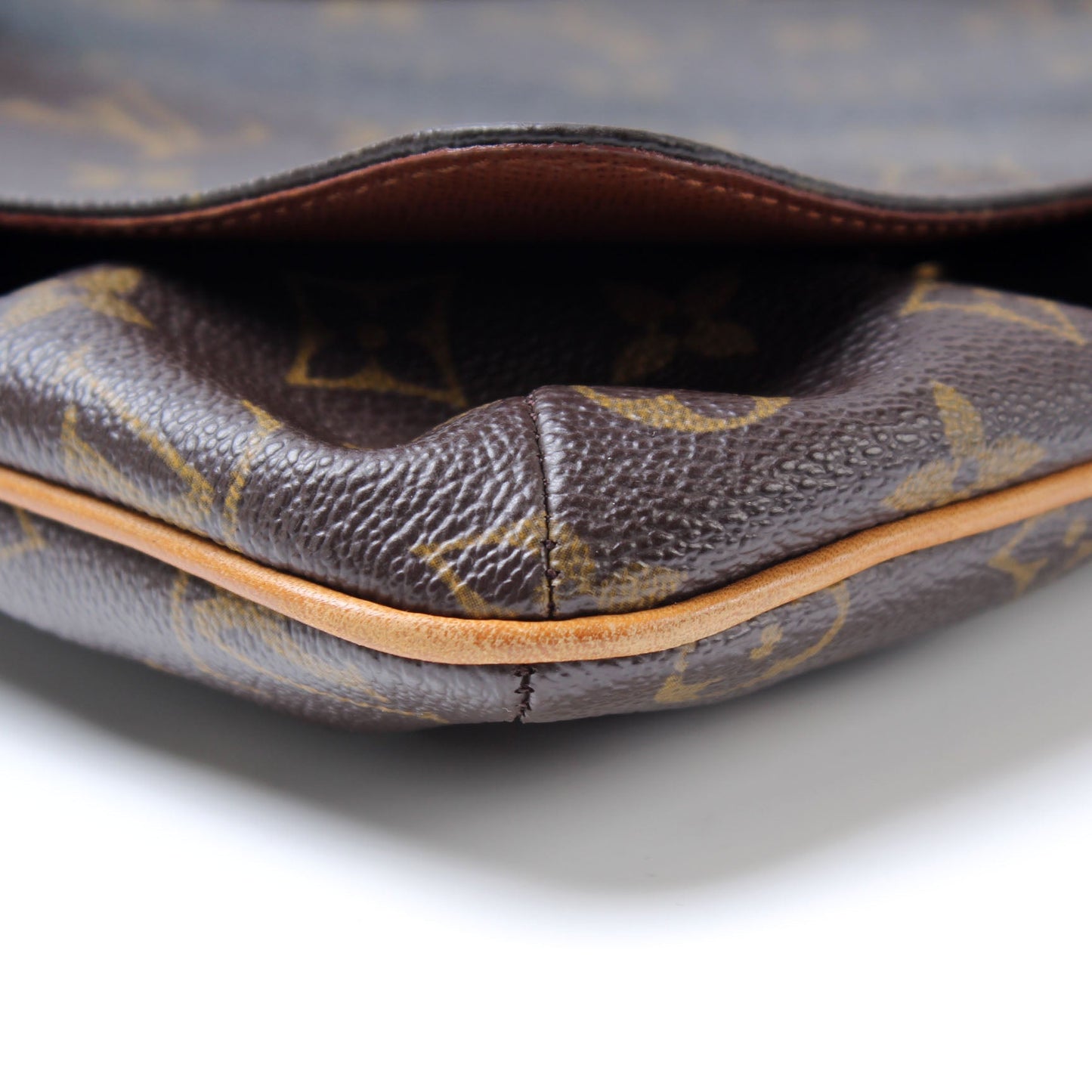 Louis Vuitton M tte Salsa Long Monogram