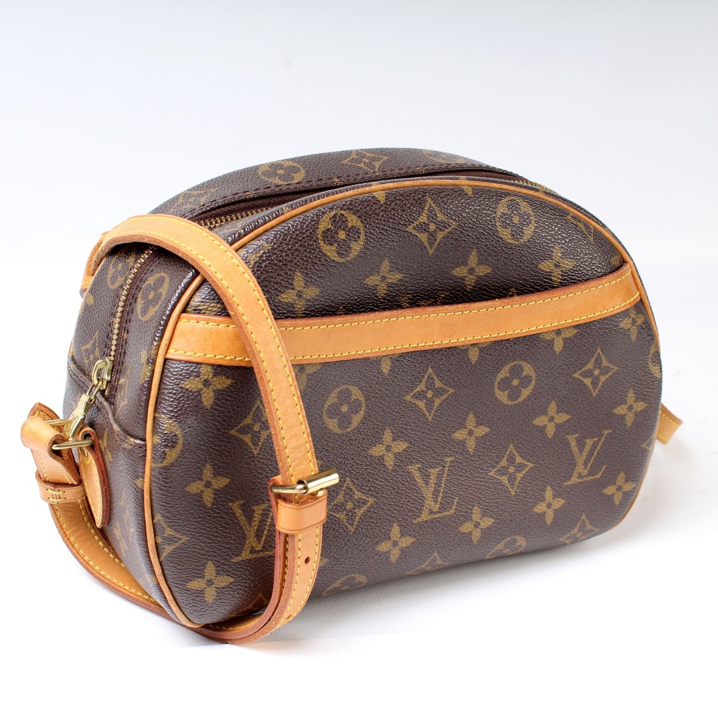 Louis Vuitton Blois Crossbody Monogram