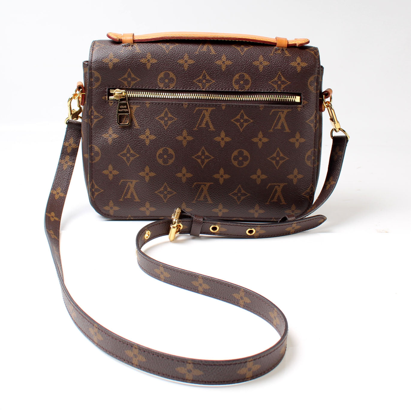 Louis Vuitton Pochette Metis Monogram
