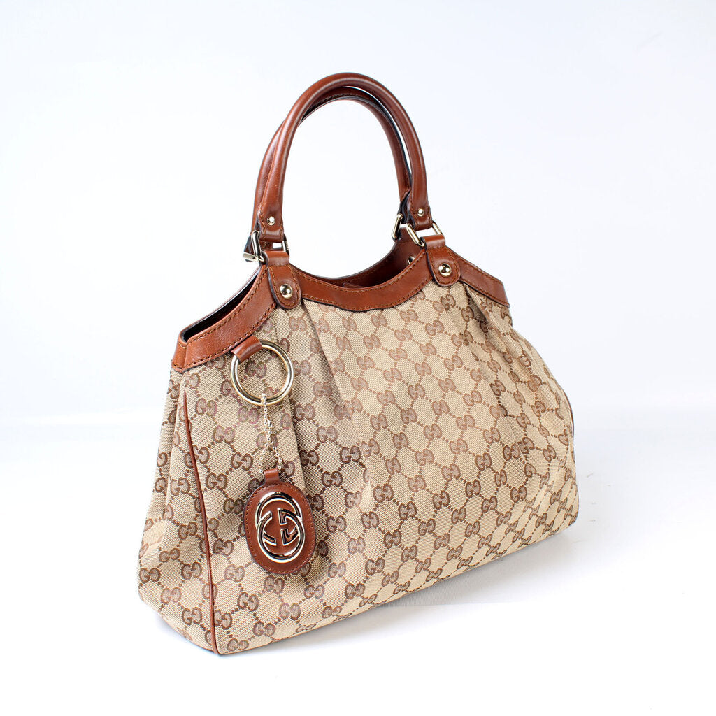 Gucci 211944 Sukey GG Canvas Medium Bag