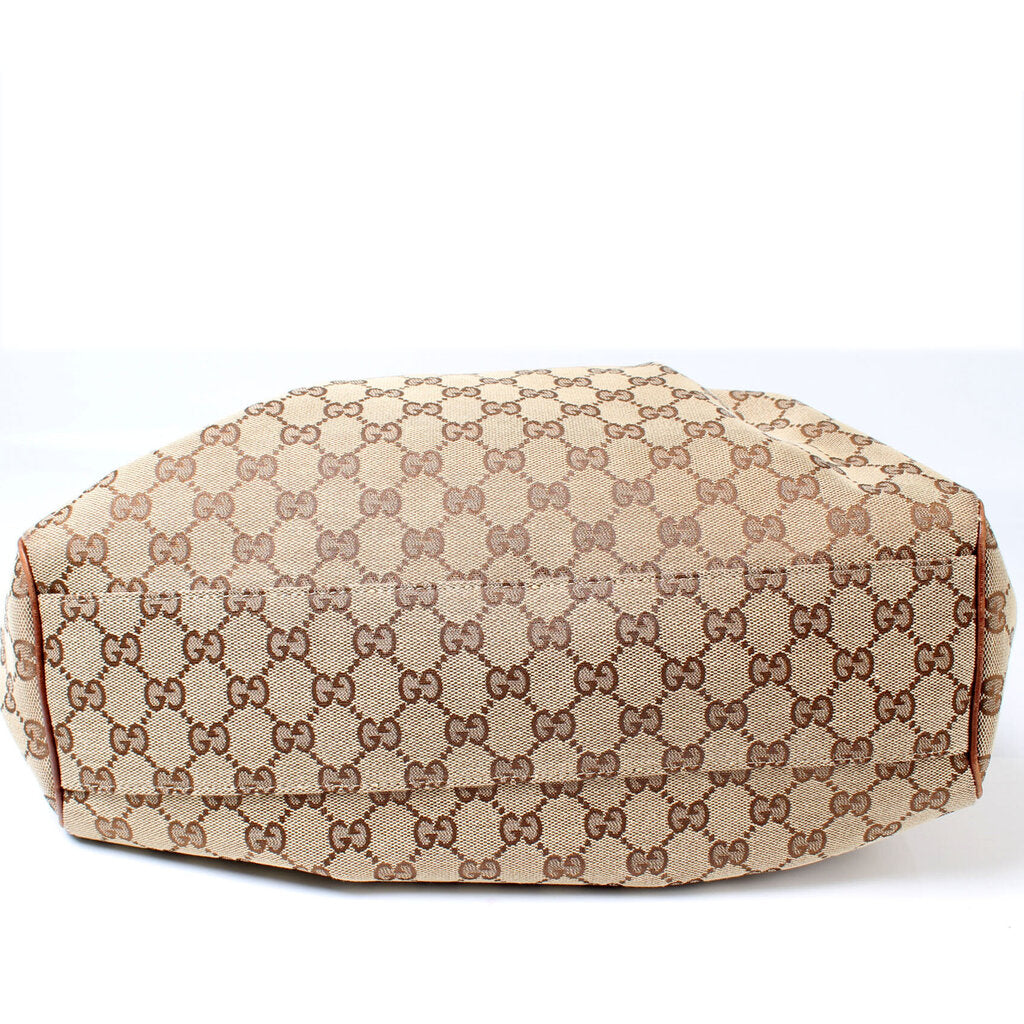 Gucci 211944 Sukey GG Canvas Medium Bag