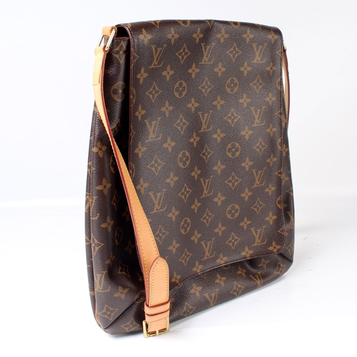 Louis Vuitton M tte Messenger Monogram