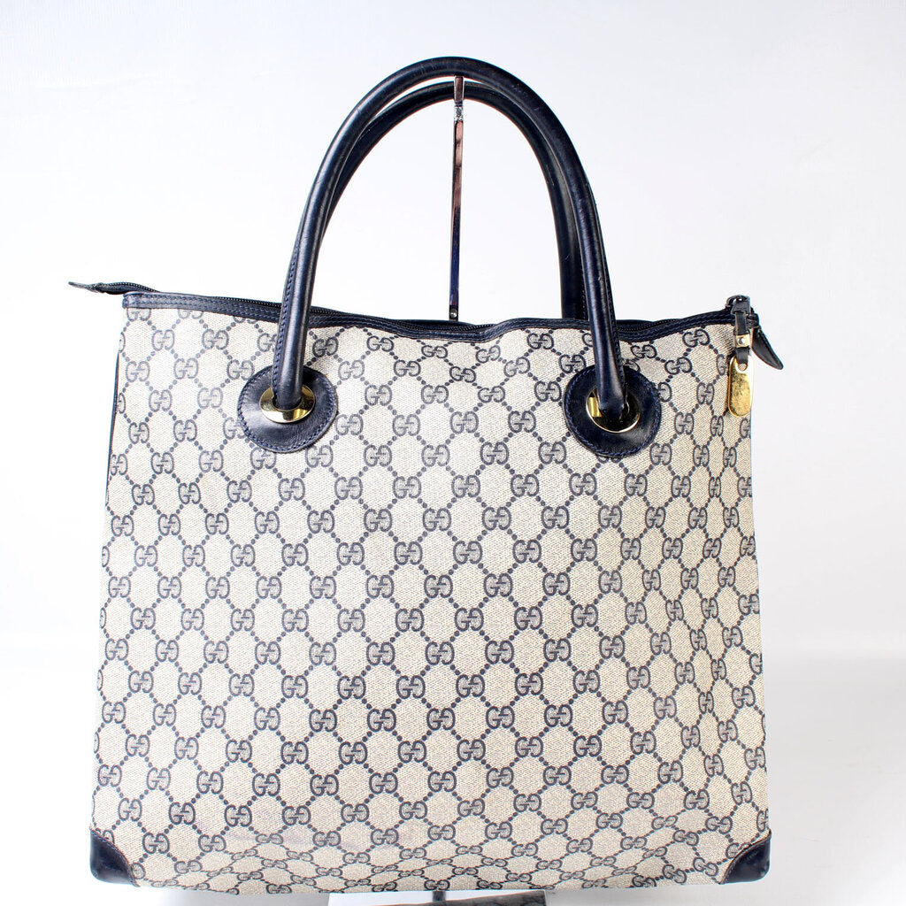 Gucci 02.39.4947   GG Supreme Tote Bag