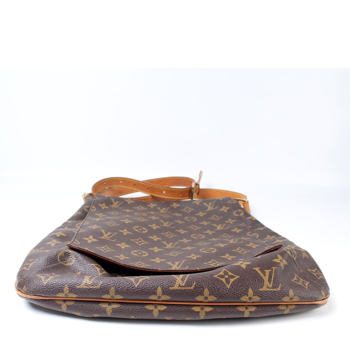 Louis Vuitton M tte Messenger Monogram