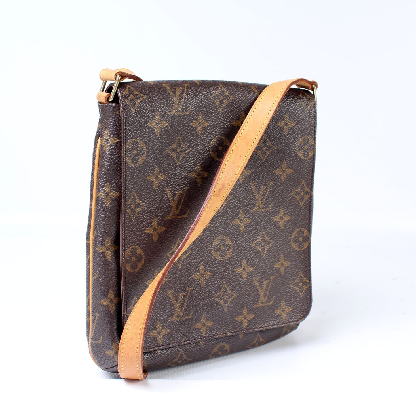 Louis Vuitton M tte Salsa Short Monogram