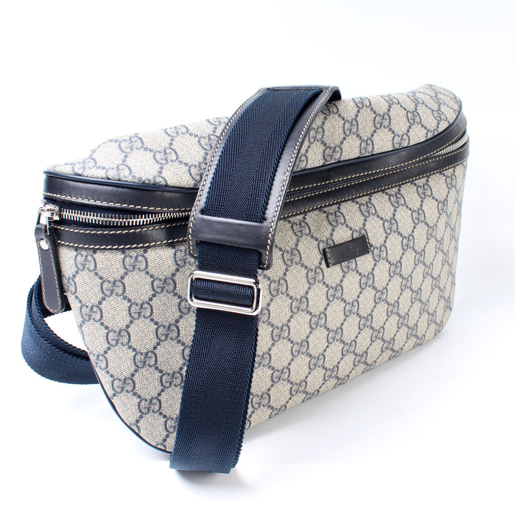 Gucci 211110 GG Supreme Belt Bag