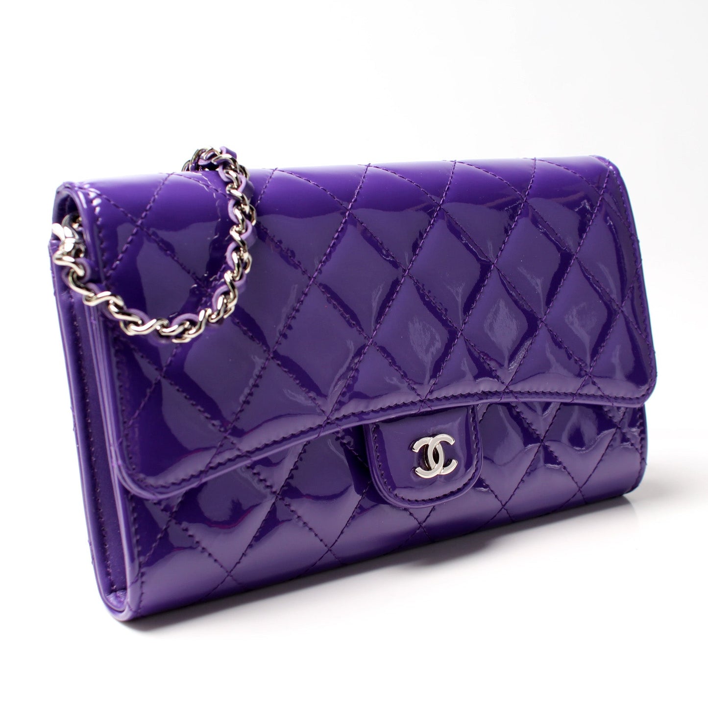 Chanel Classic Clutch W/ Chain Patent 21M Bag