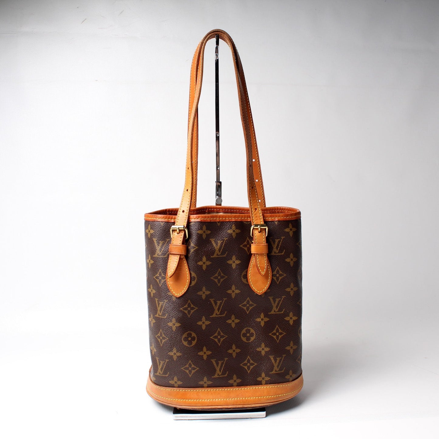 Louis Vuitton Petit Bucket W/ Pouch Monogram