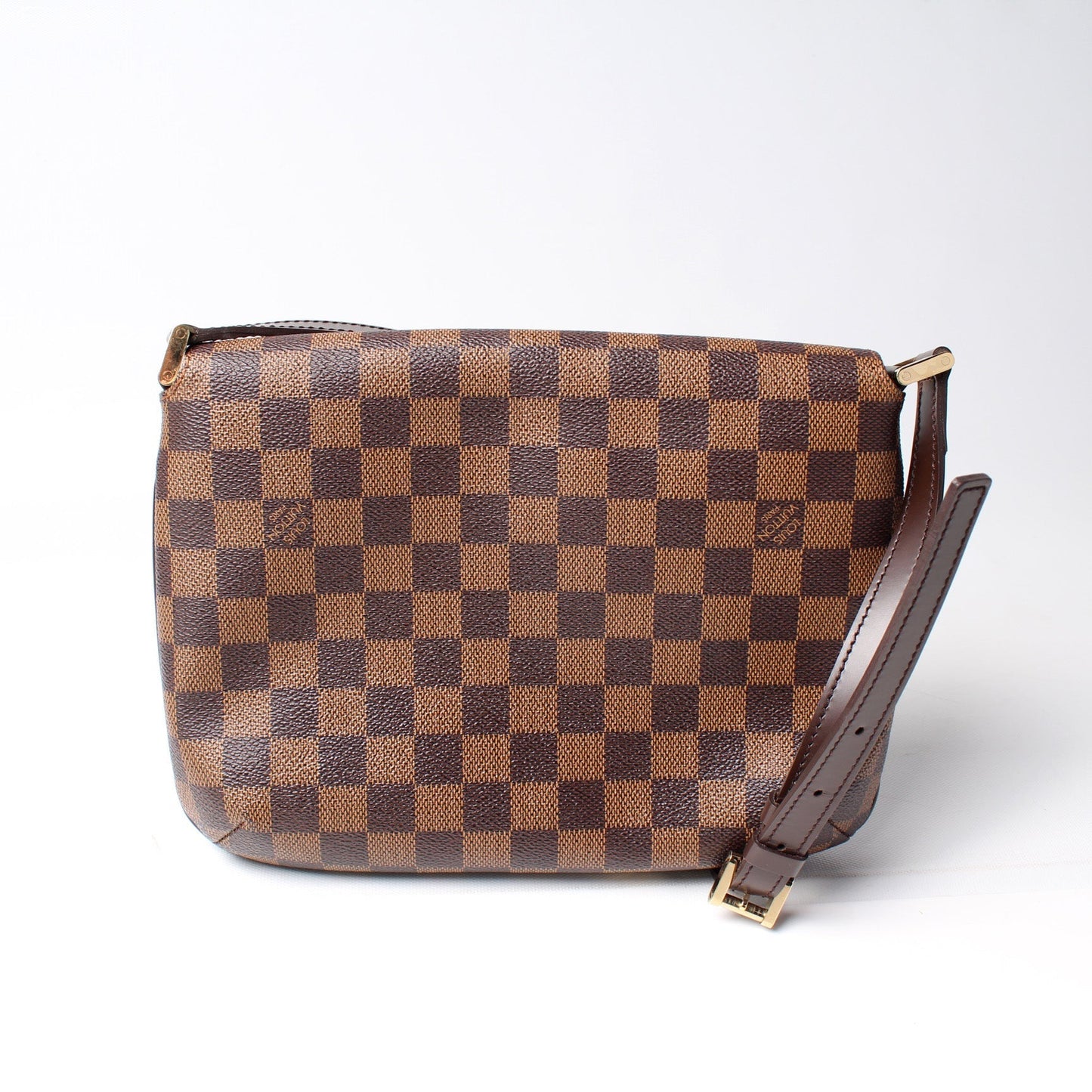 Louis Vuitton M tte Tango Short Ebene