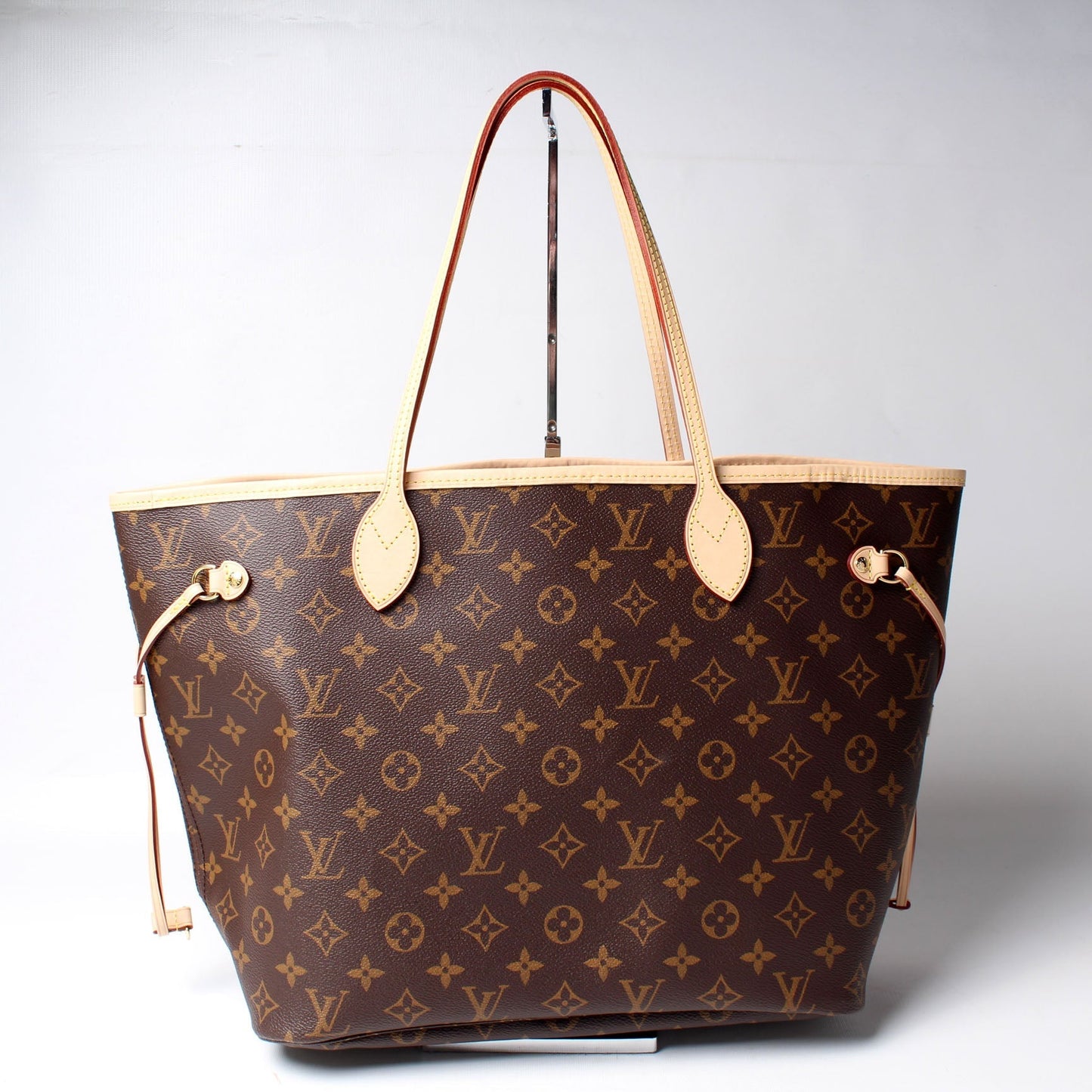 Louis Vuitton Neverfull MM Monogram