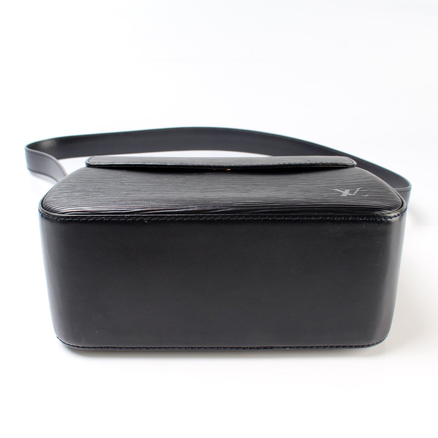 Louis Vuitton Buci Epi