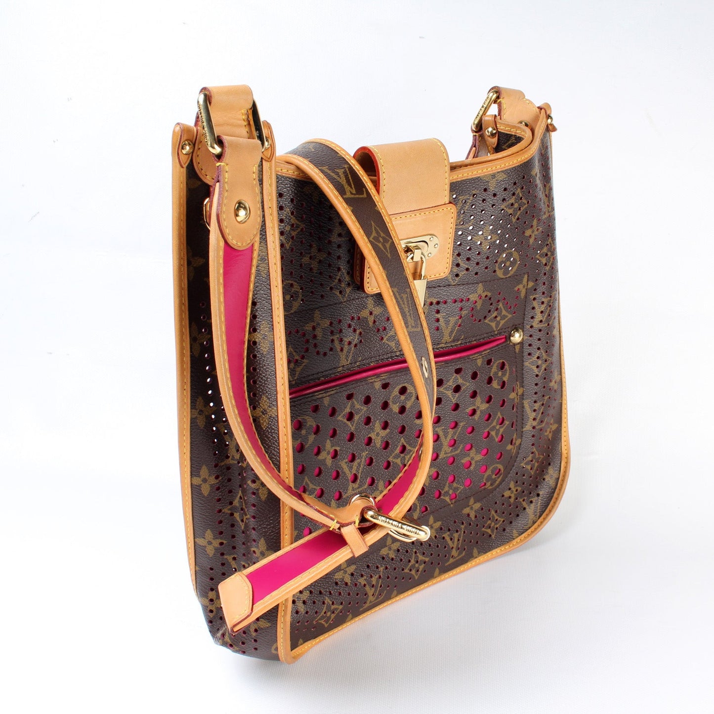 Louis Vuitton M tte Monogram Perforated