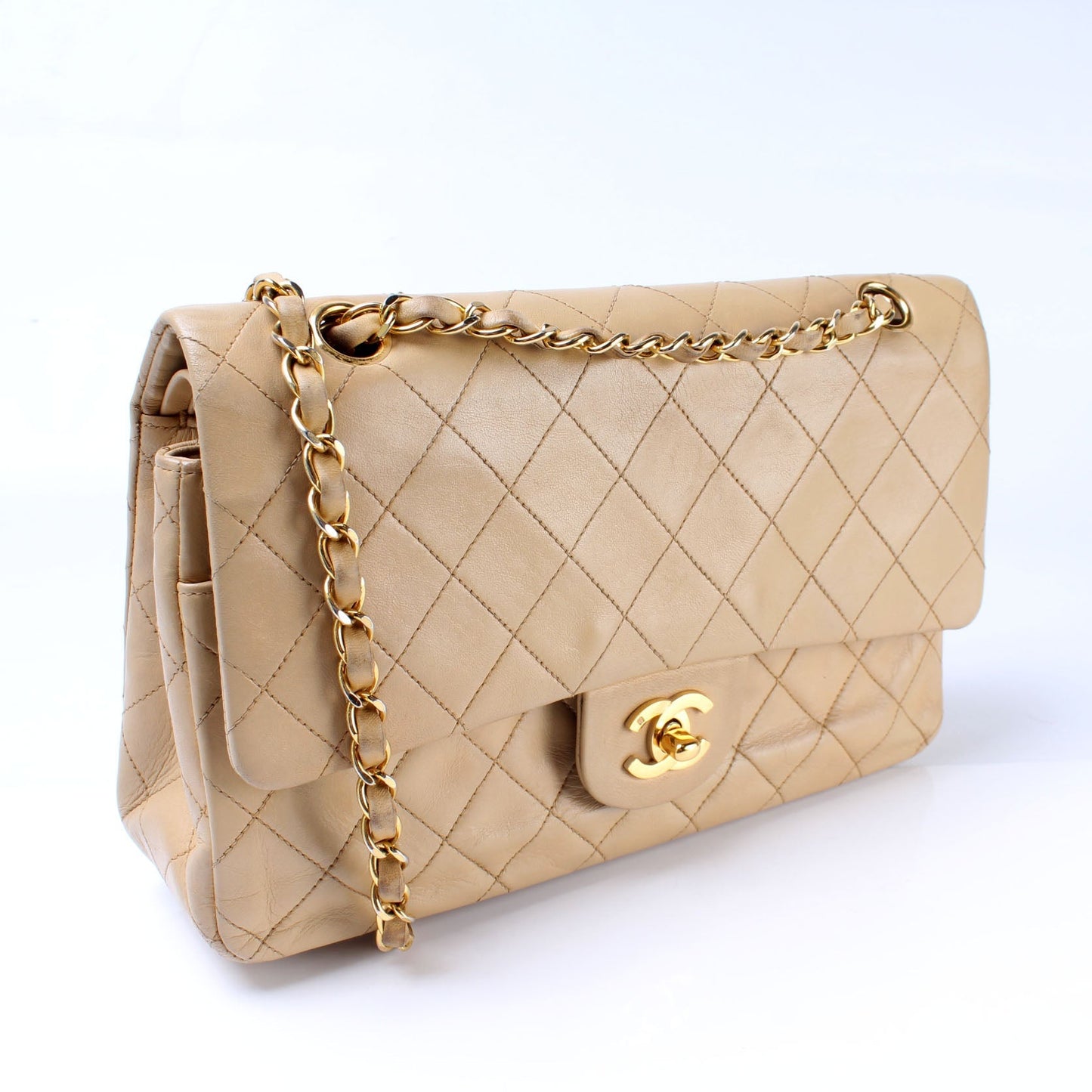 Chanel Classic Flap Medoum Lambskin 00-005M Bag