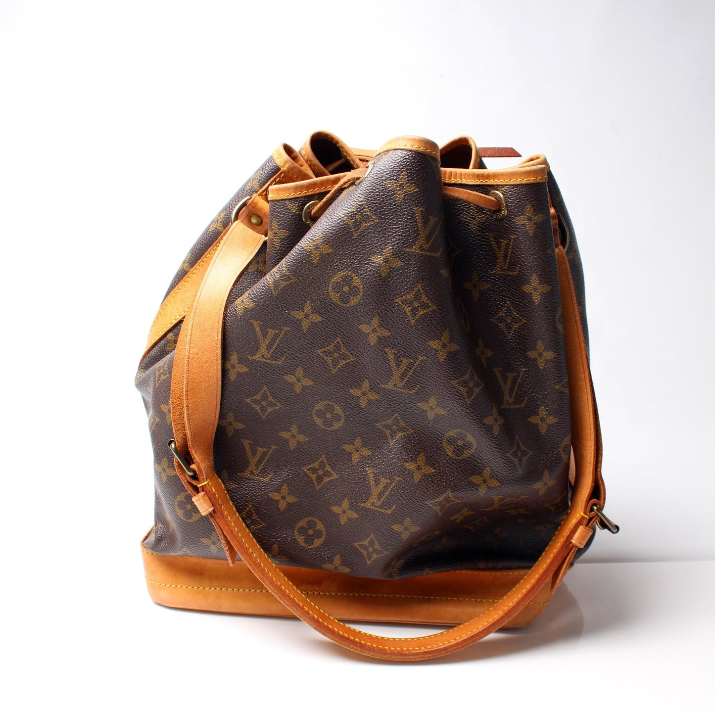 Louis Vuitton Noe   Monogram
