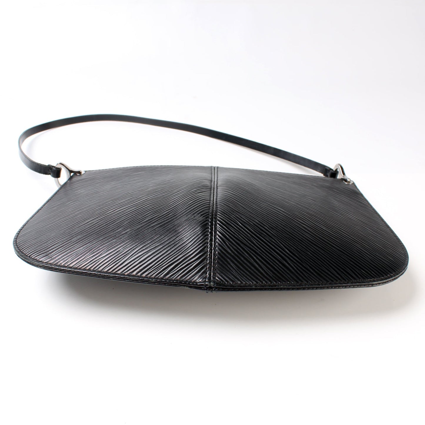 Louis Vuitton Demi Lune Pochette Epi