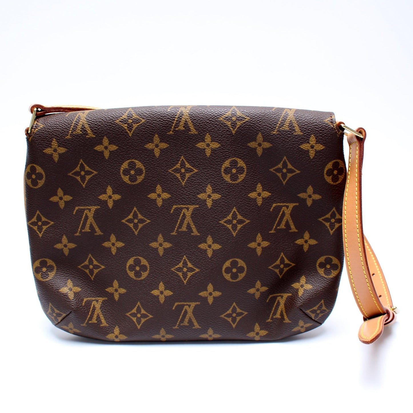 Louis Vuitton M tte Tango Short Monogram