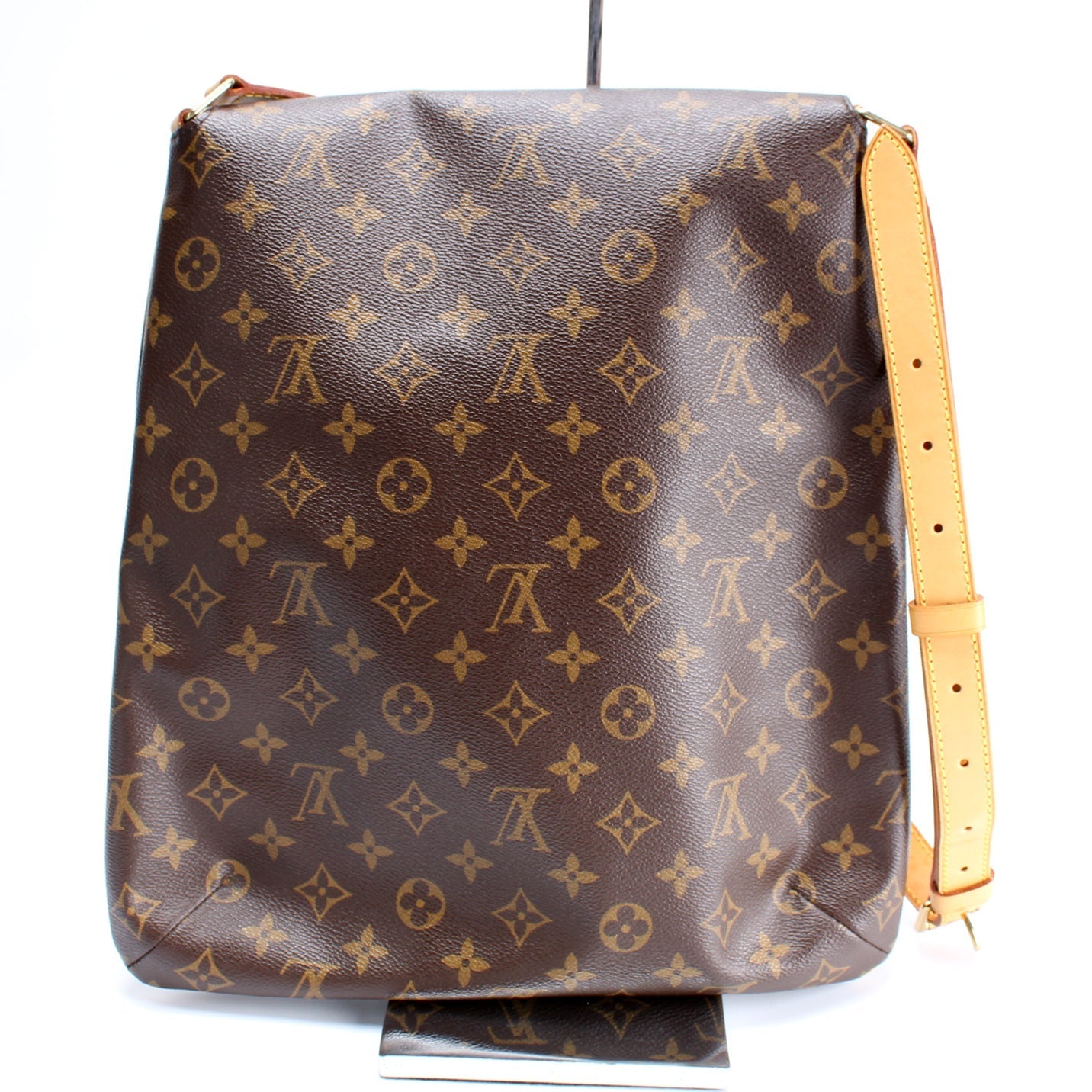 Louis Vuitton M tte Messenger Monogram