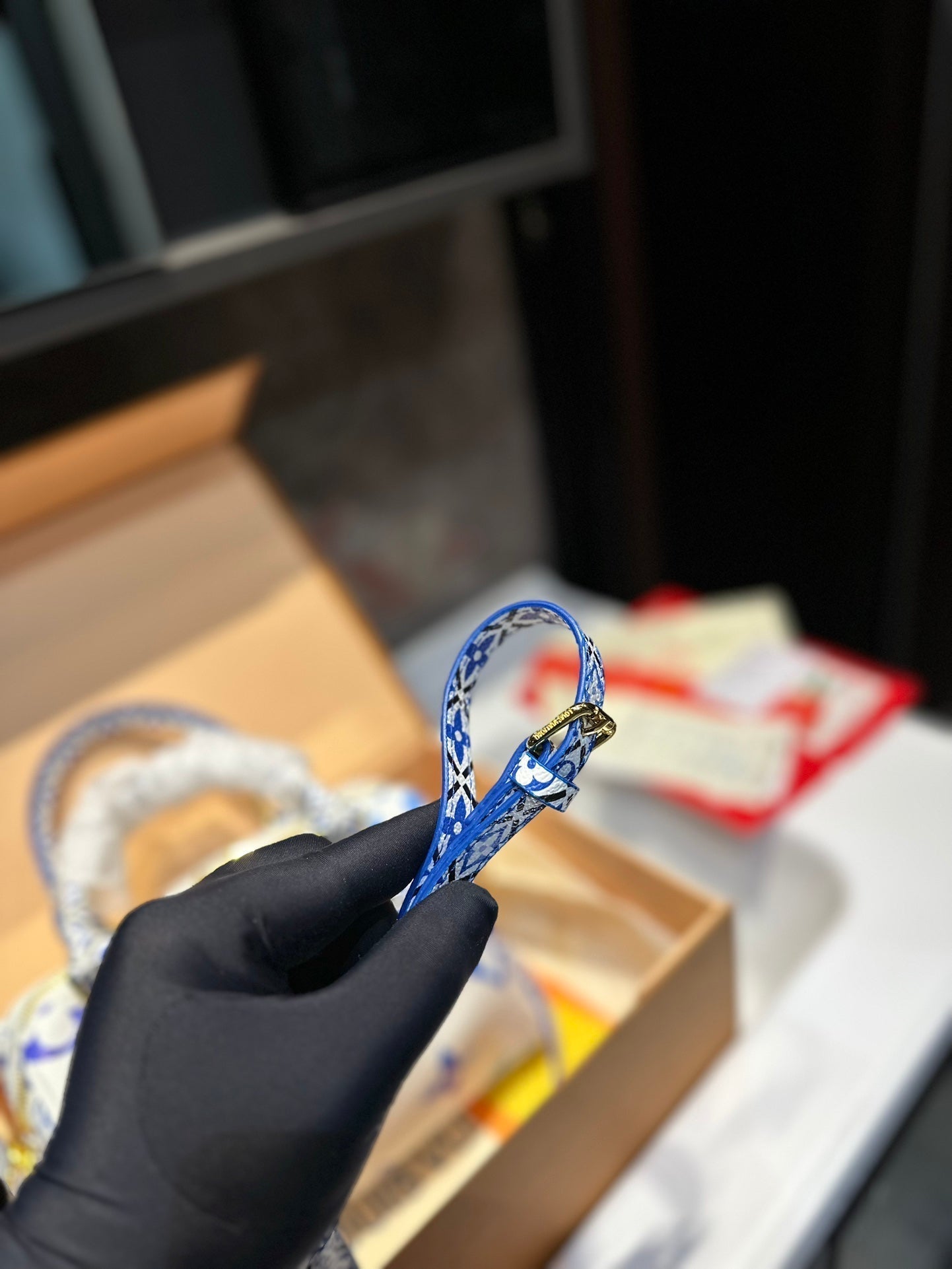 New 1:1 rep Lux Bags LUV 899