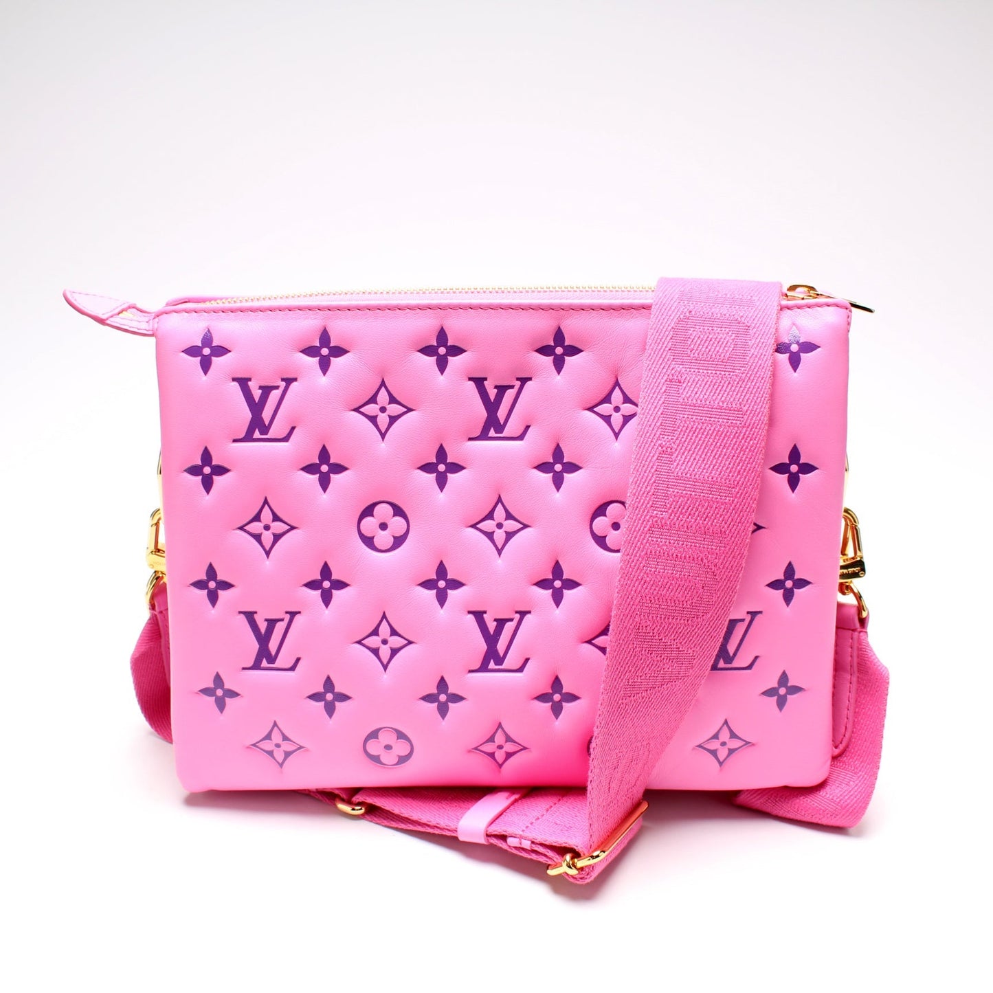 Louis Vuitton Coussin PM Lambskin