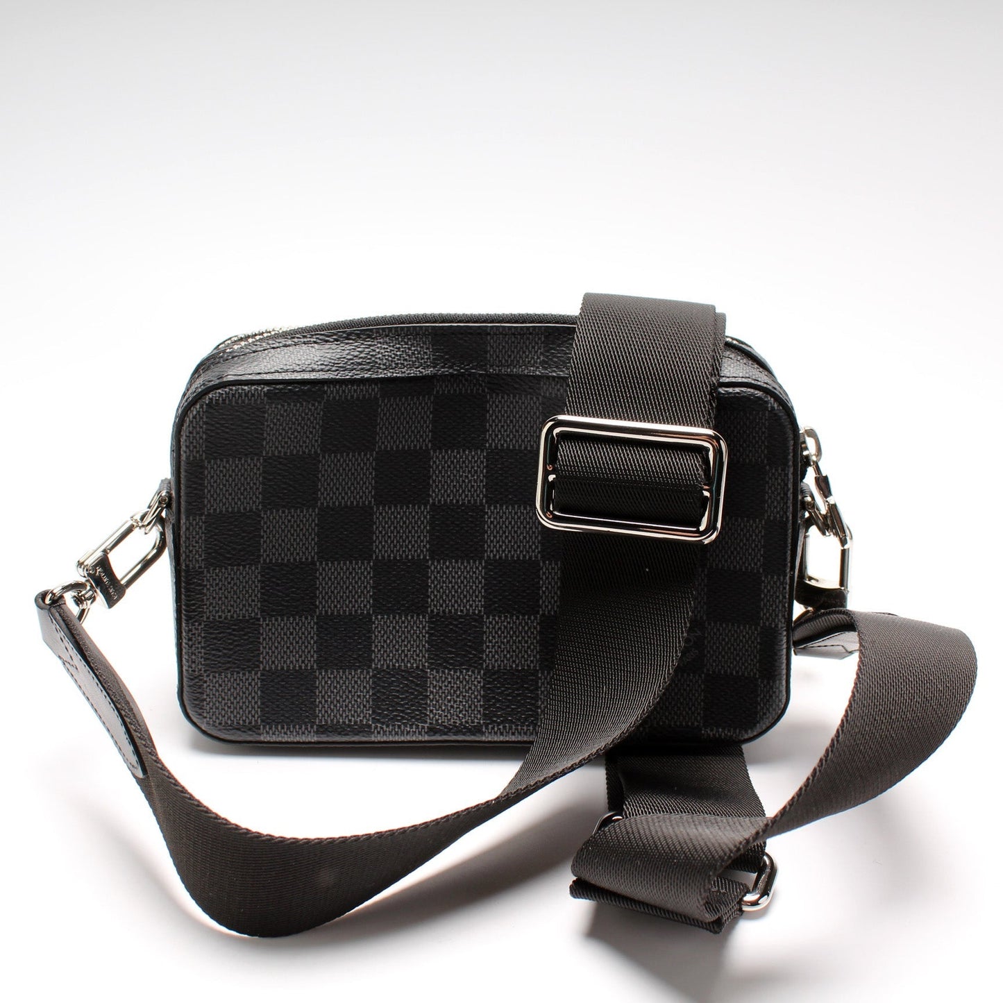 Louis Vuitton Alpha Wearable Wallet Damier Graphite