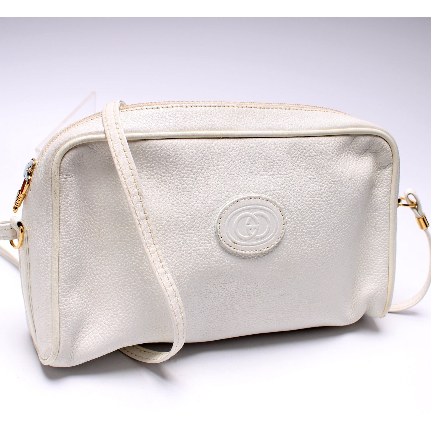 Gucci 007-1112   Leather Shoulder Bag