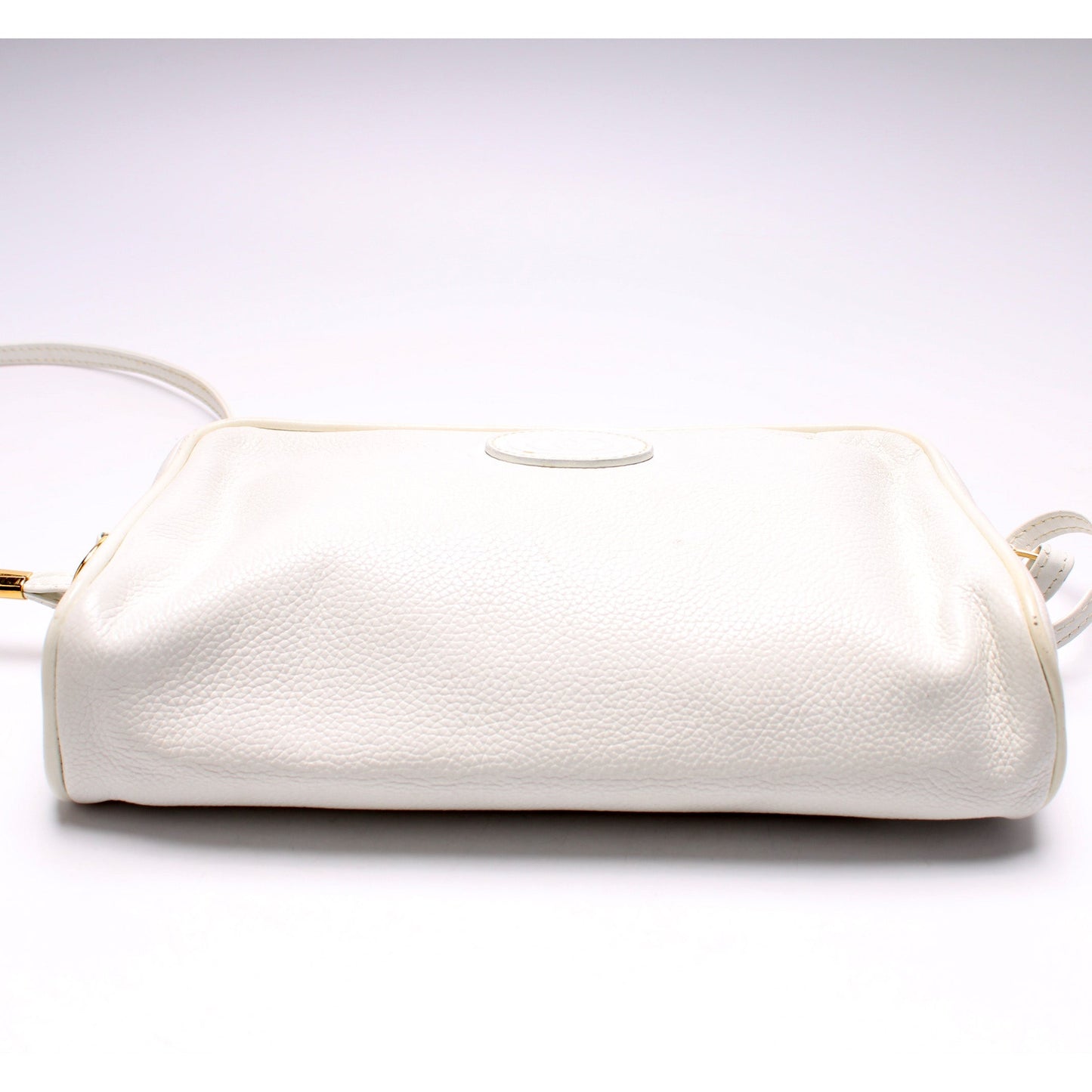 Gucci 007-1112   Leather Shoulder Bag