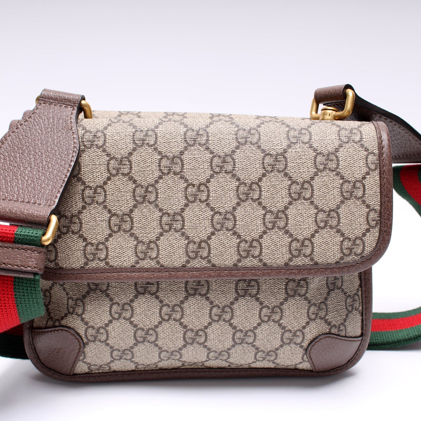 Gucci 501050 GG Supreme Neo Messenger Small Bag
