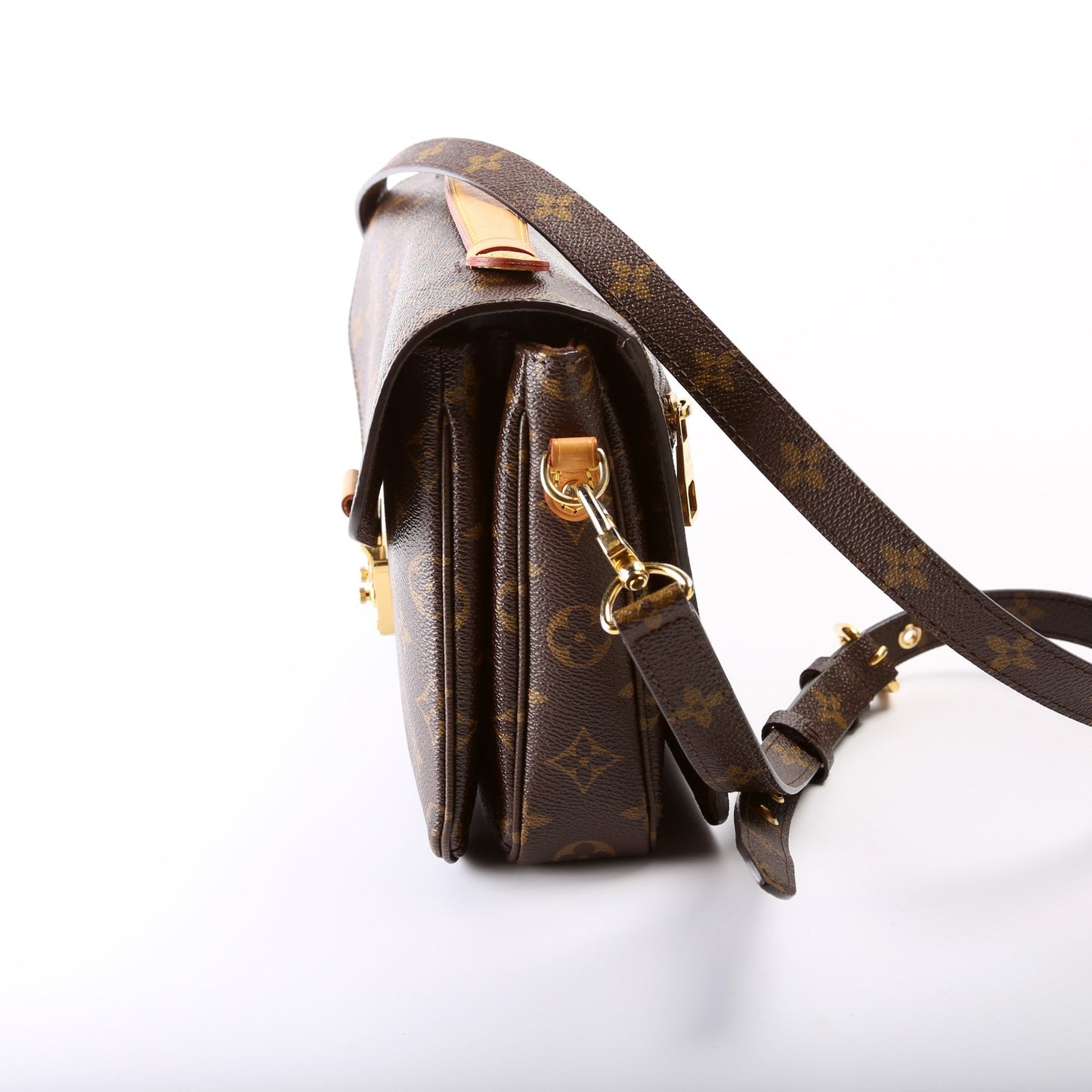 Louis Vuitton Pochette Metis Monogram