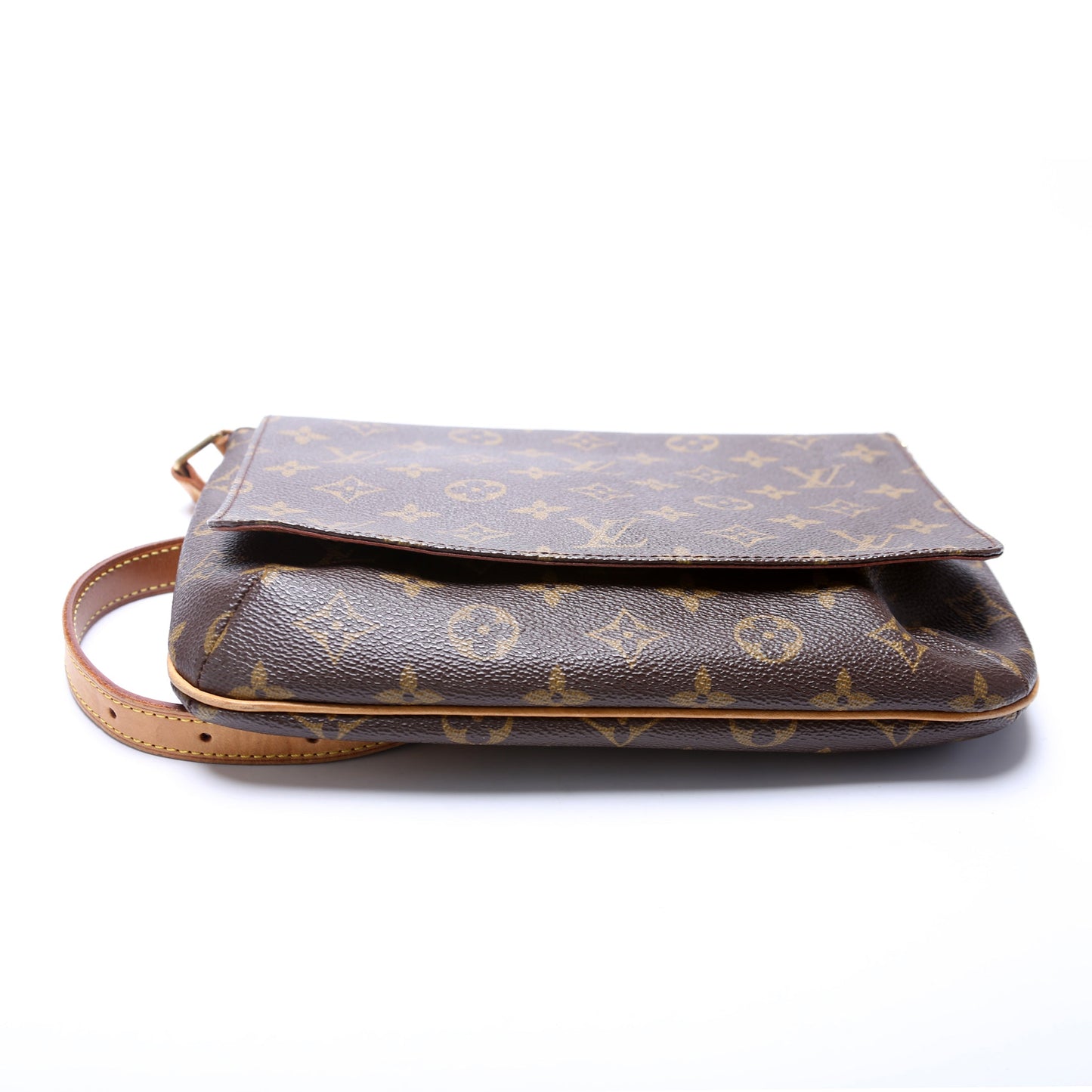Louis Vuitton M tte Tango Short Monogram