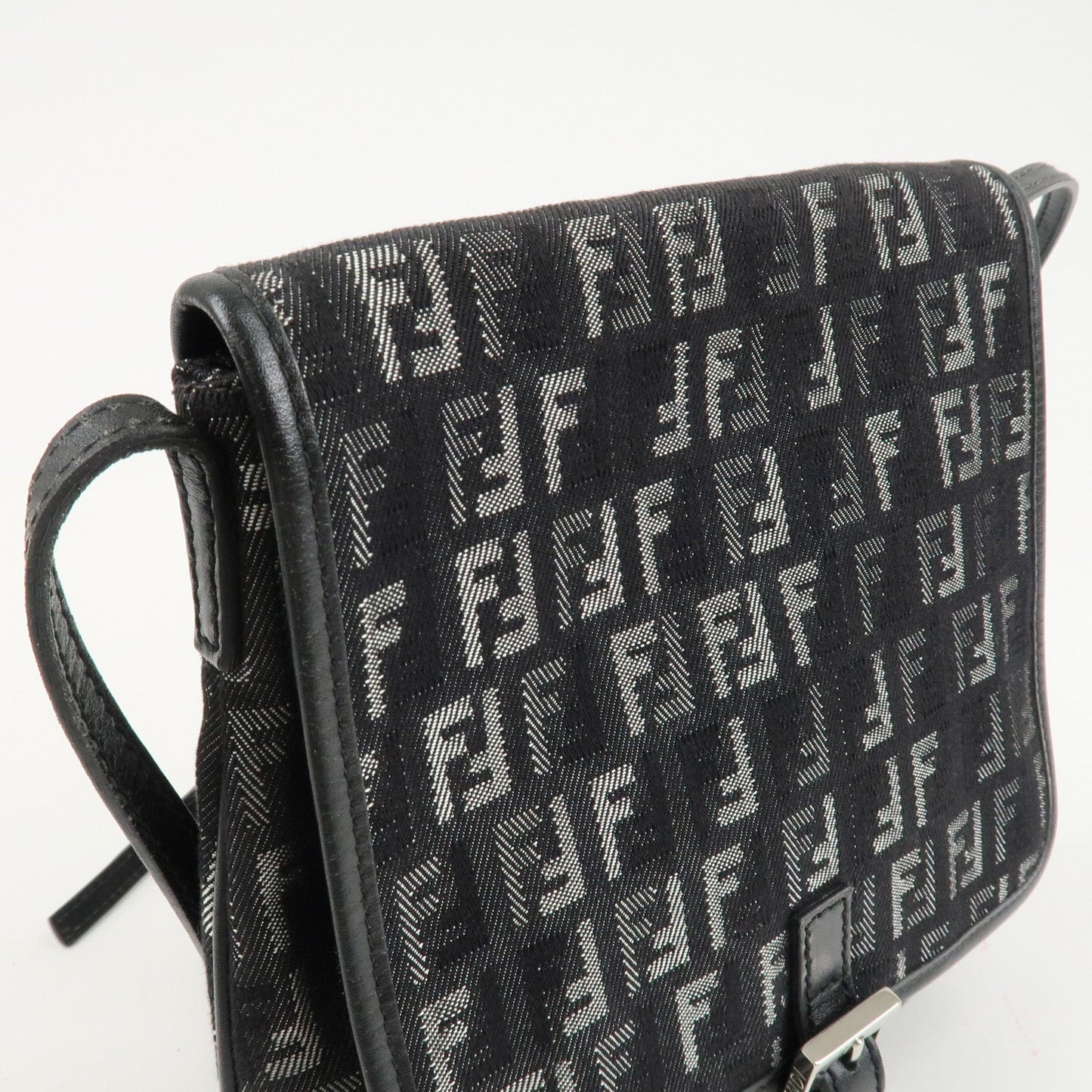 FENDI Zucchino Canvas Leather Shoulder Bag Brown Black 8BT052  d