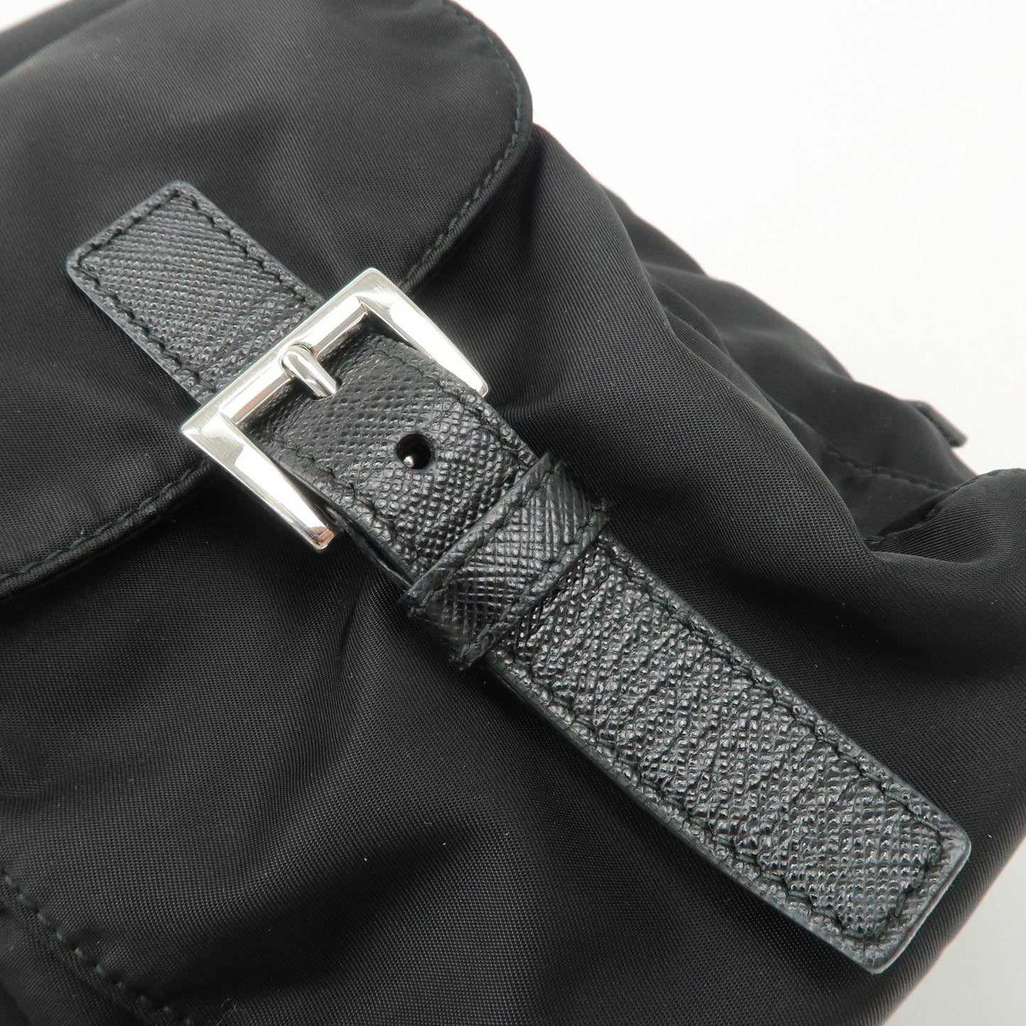 PRADA Re-Nylon Triangle Logo Nylon Leather Back Pack NERO 1BZ811  d