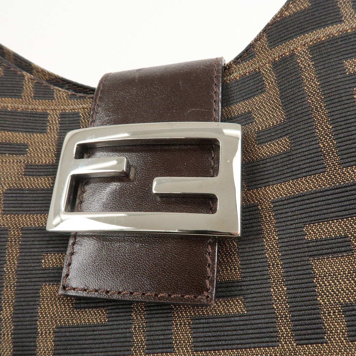 FENDI Zucca Canvas Leather Shoulder Bag Brown 26569  d