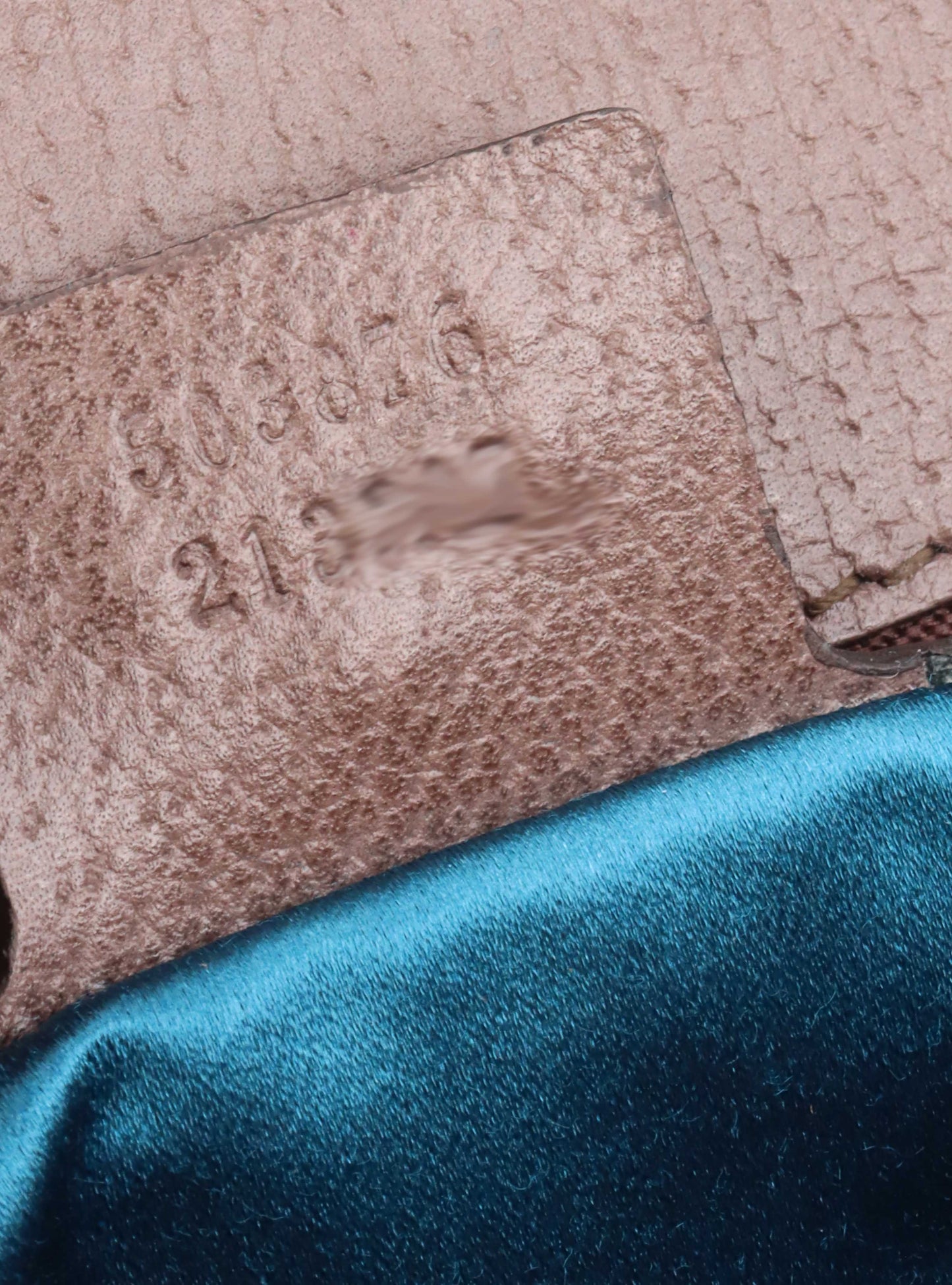Gucci Ophidia Medium Shoulder Bag.