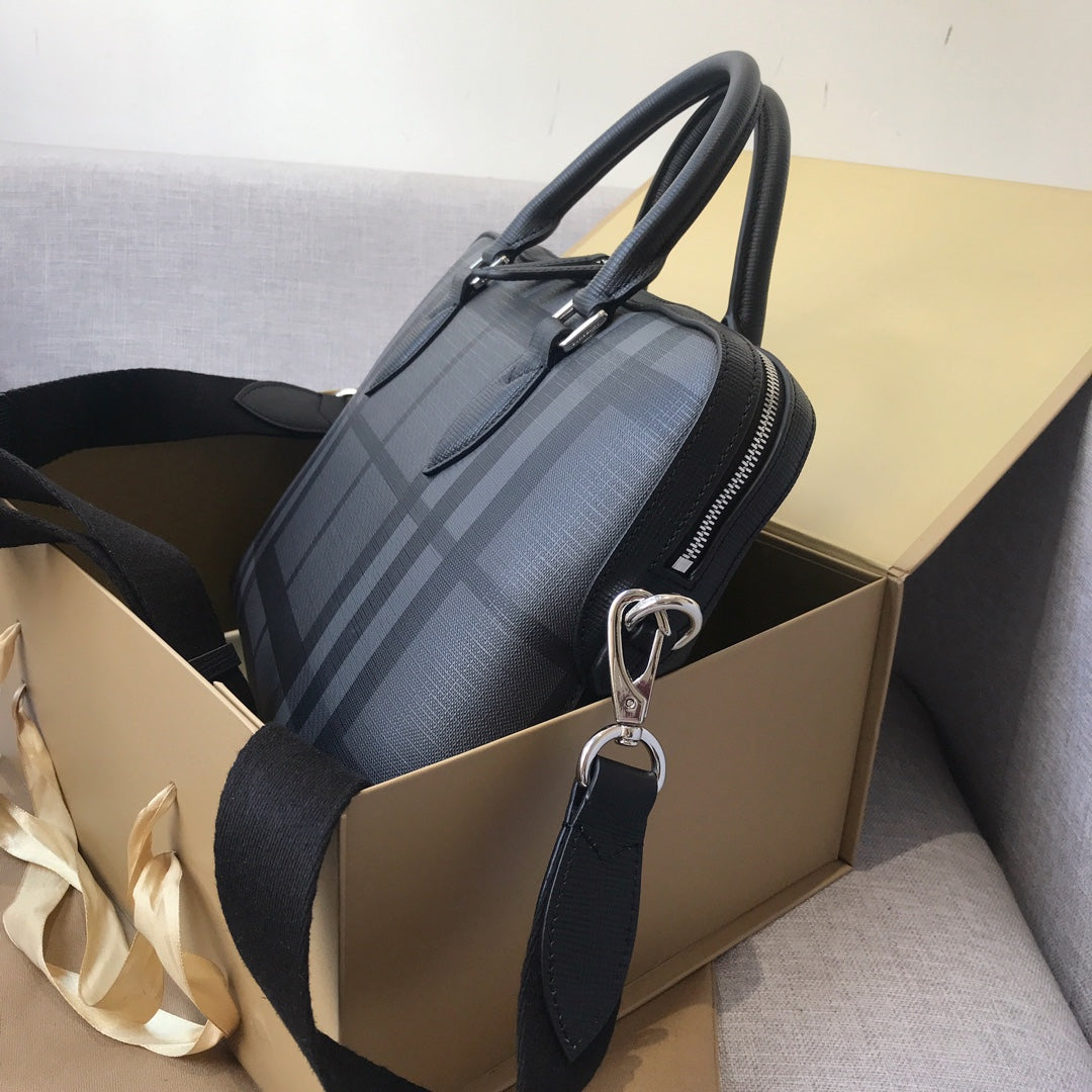 Top Quality London Check And Briefcase For Men, Bags 14.6in/37cm 80139481
