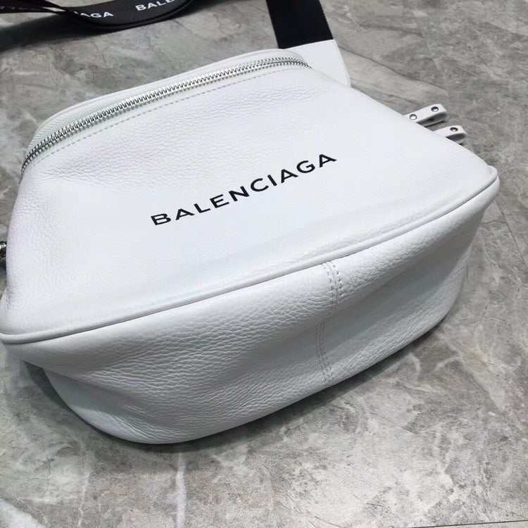 Top Quality Sling Bag In White, For Women,  Bags 9.1in/23cm